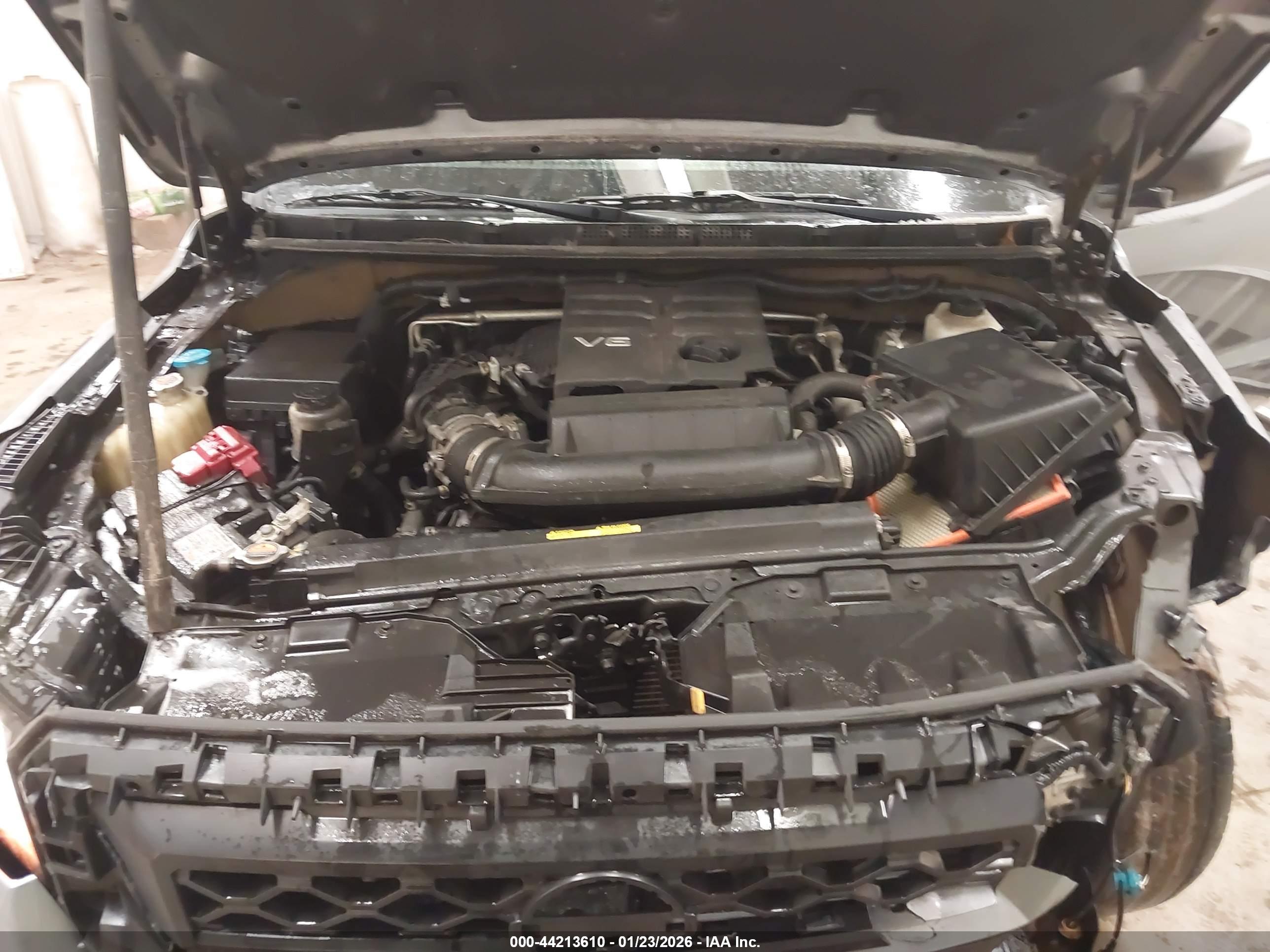 NISSAN FRONTIER image 10