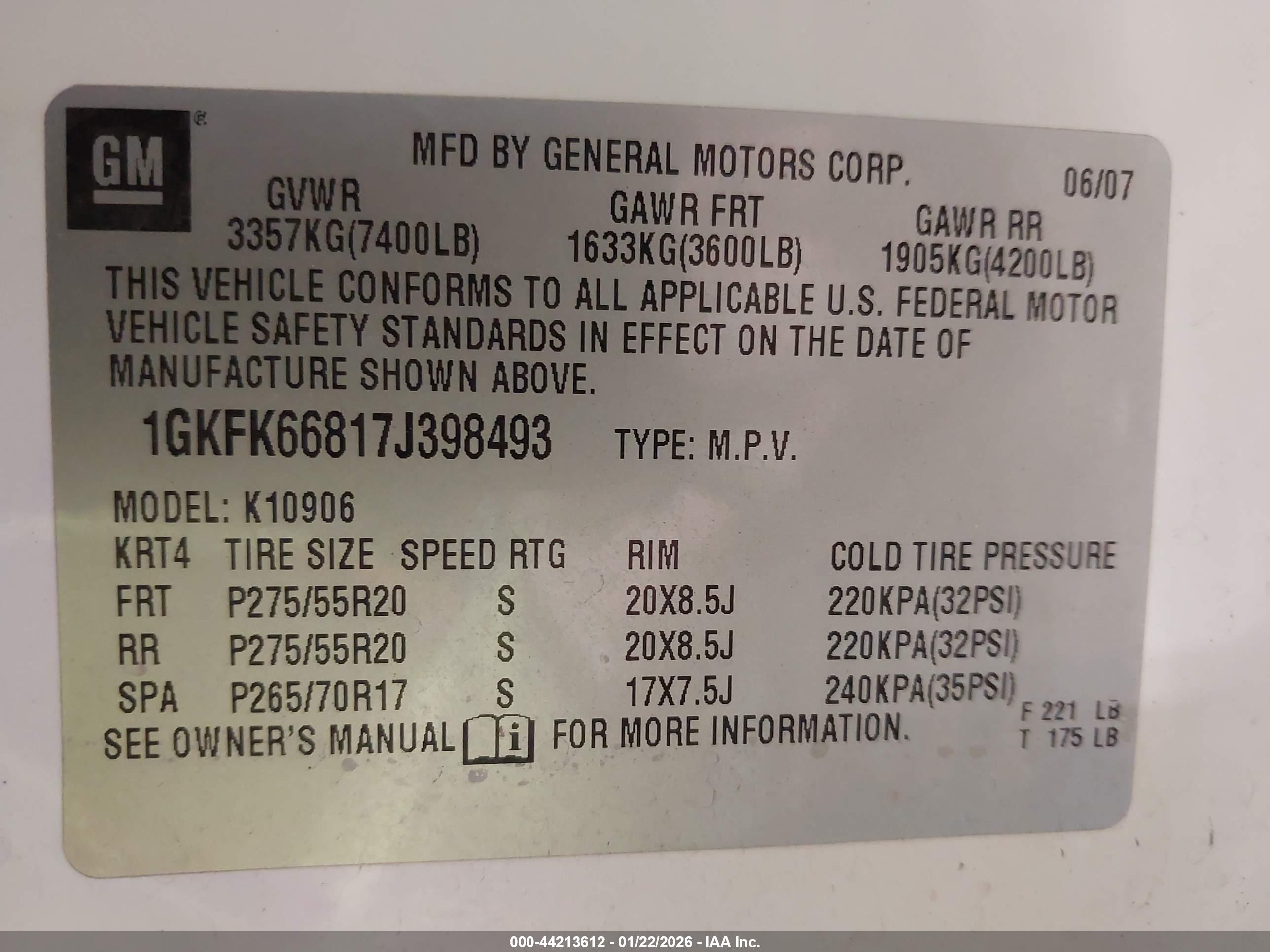 GMC YUKON image 9