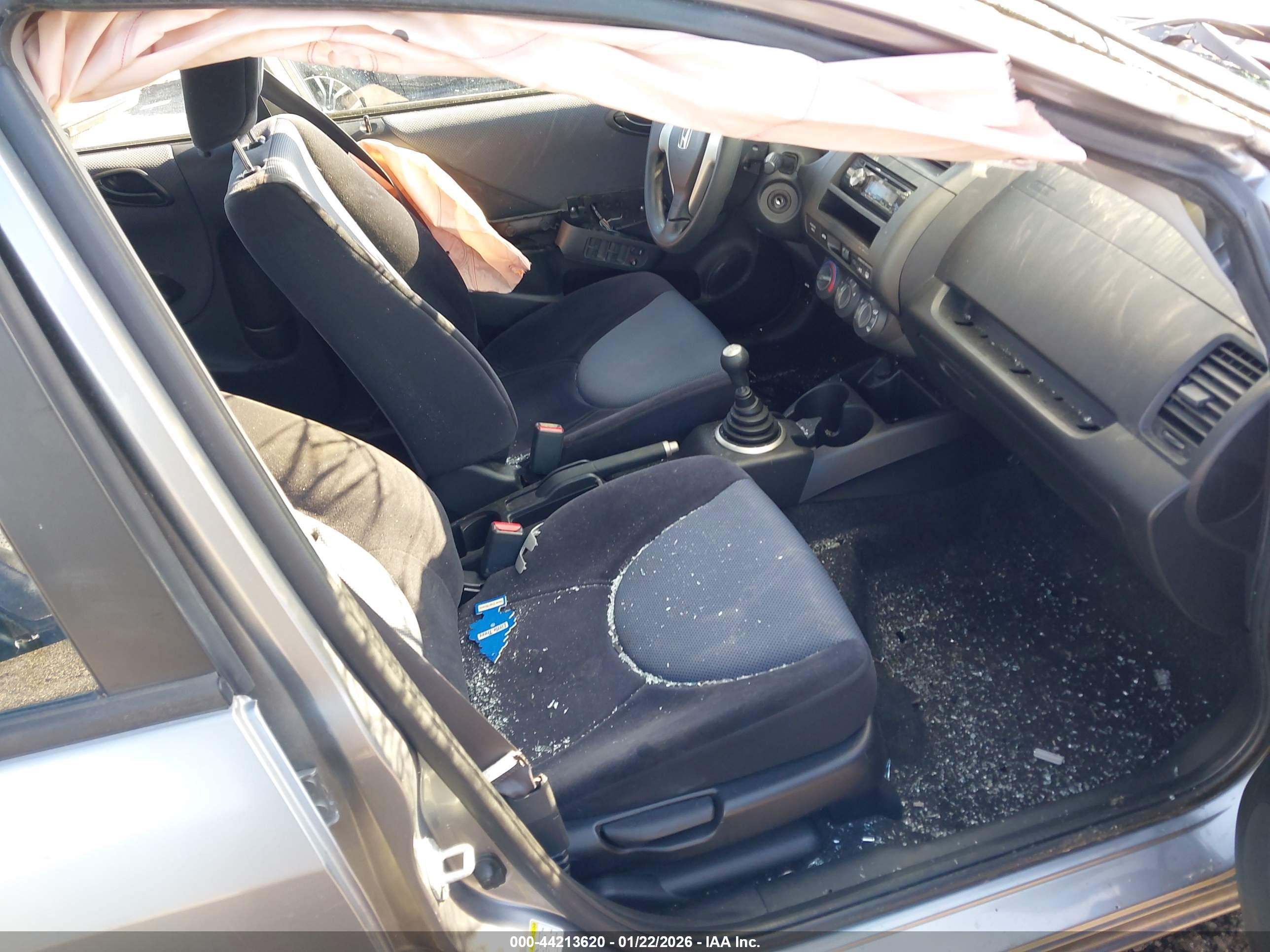 HONDA FIT image 5