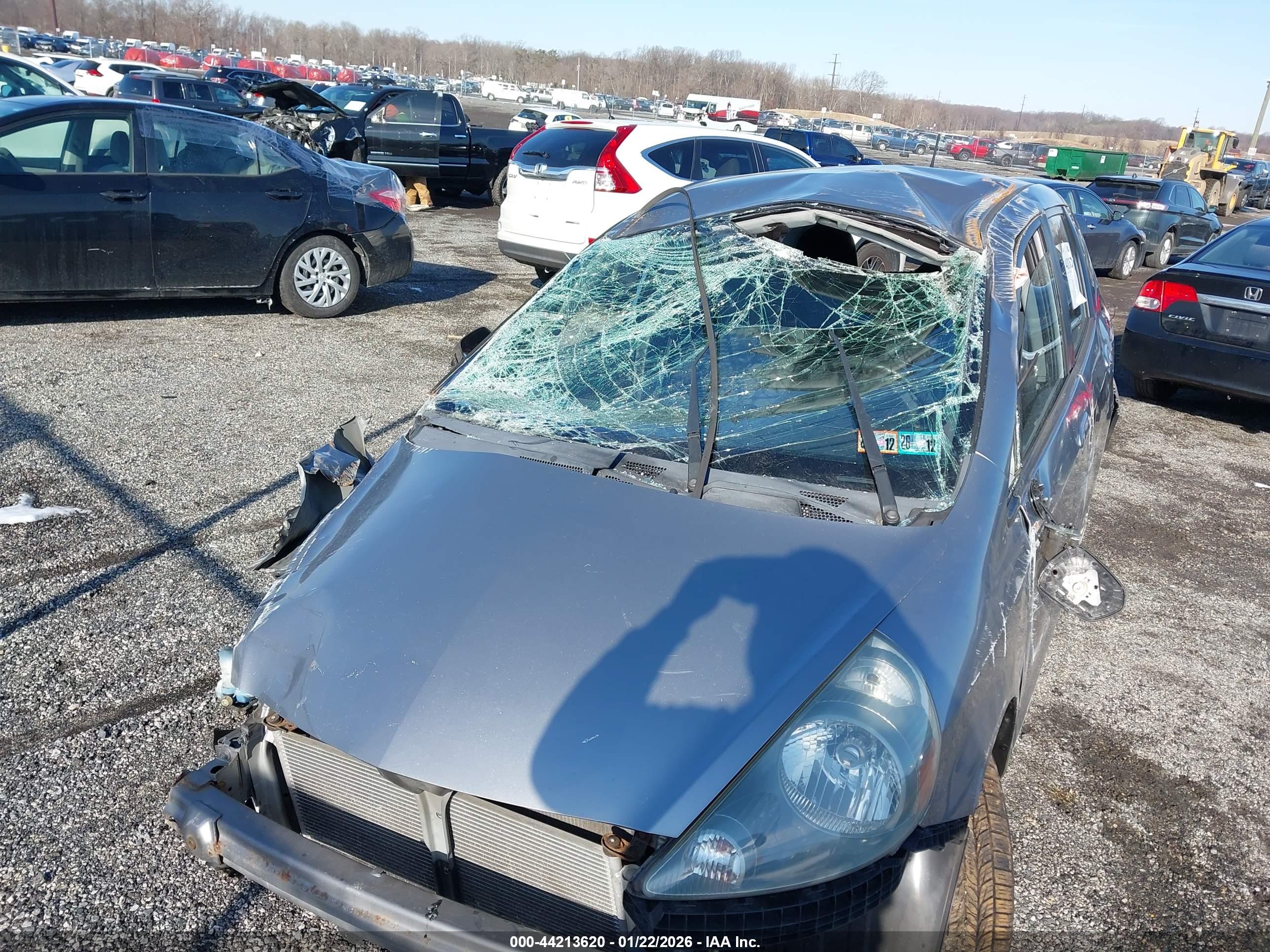 HONDA FIT image 6