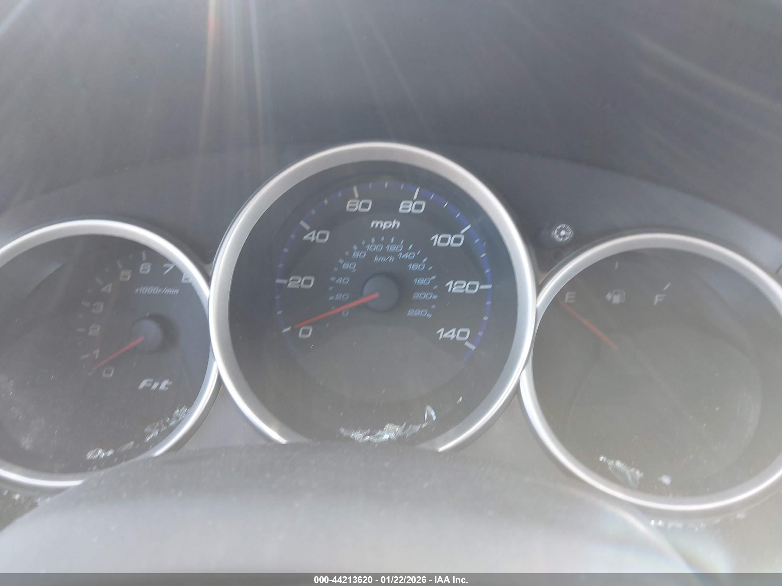 HONDA FIT image 7