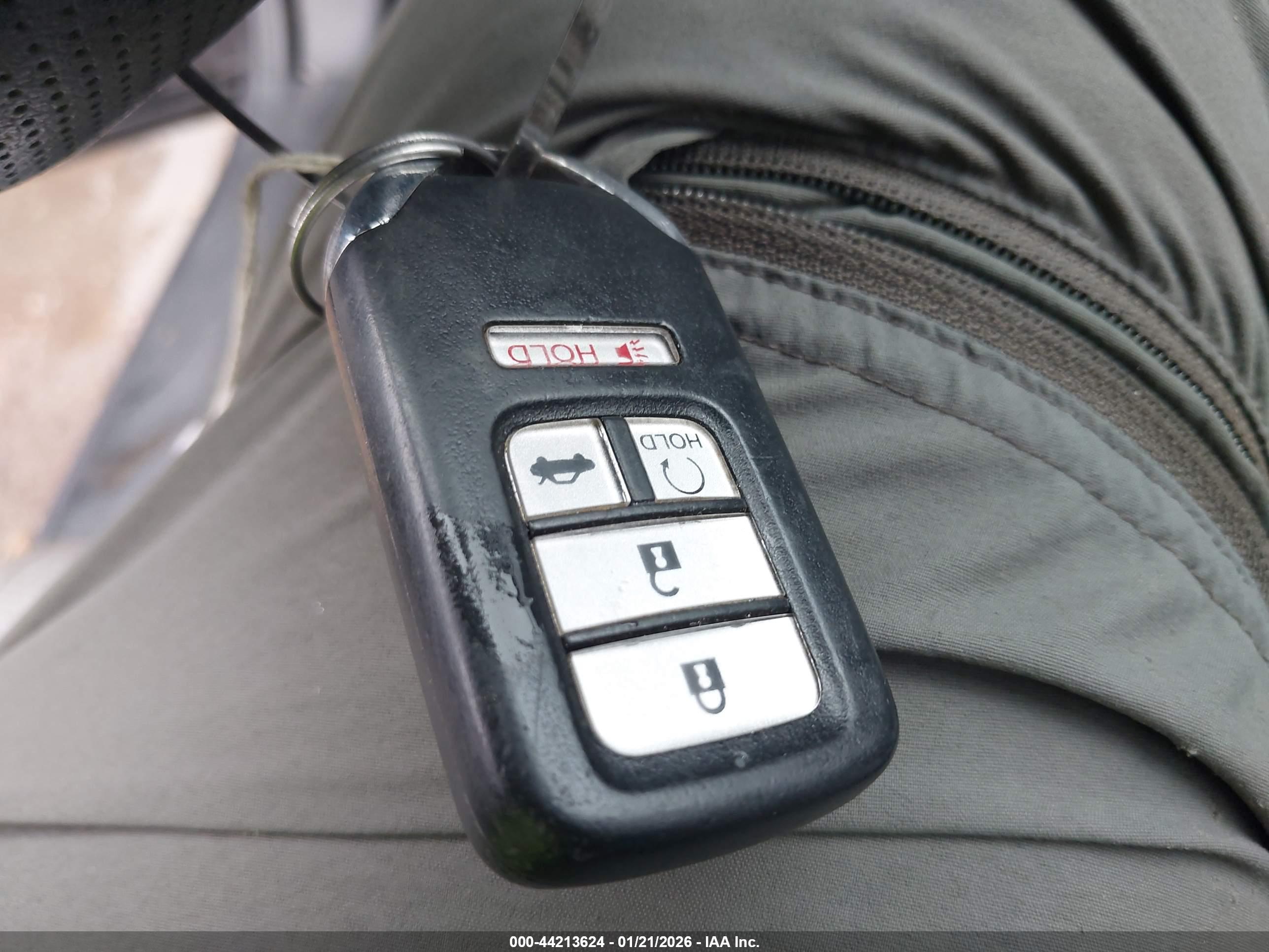 HONDA ACCORD image 11
