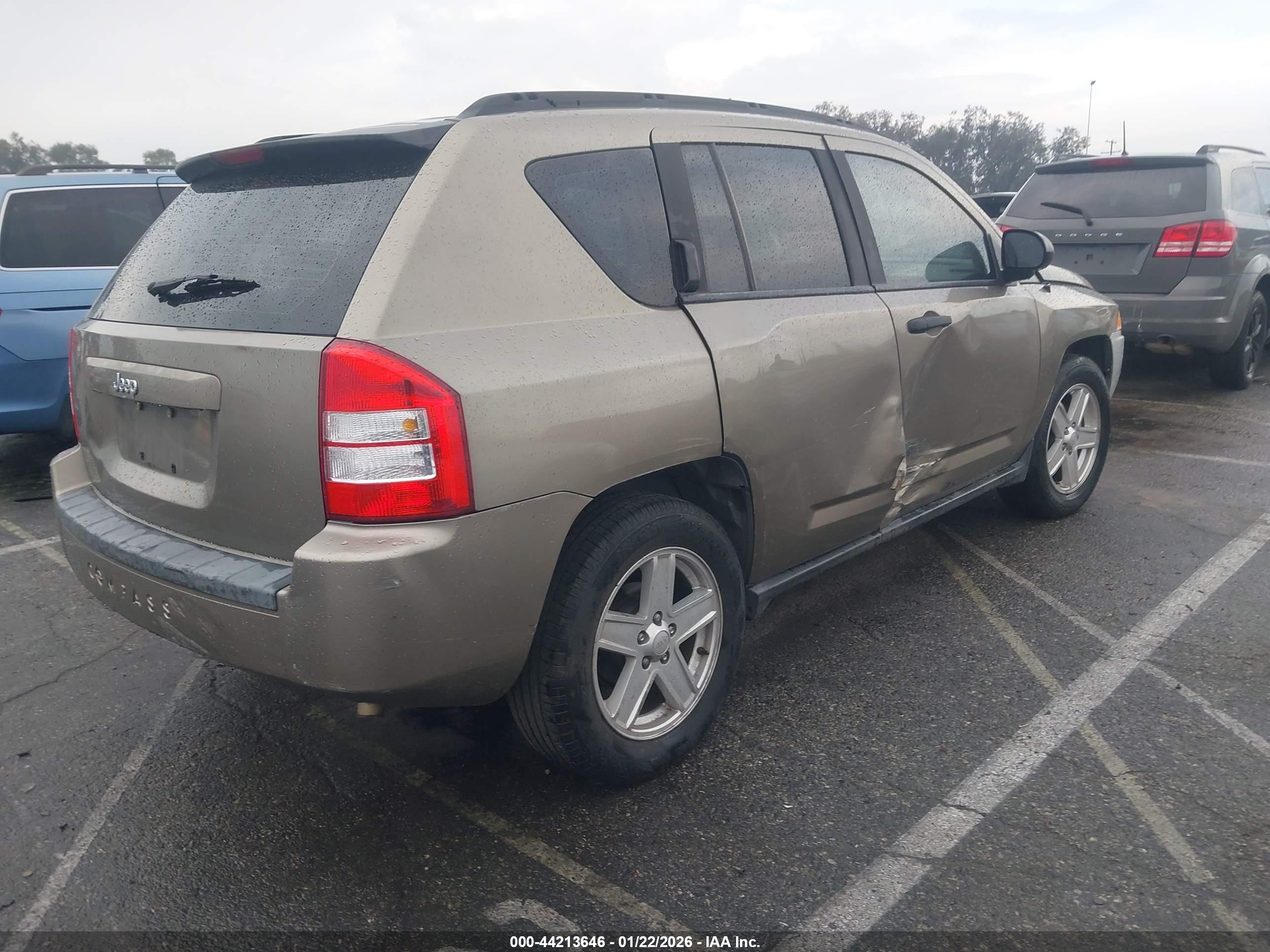 JEEP COMPASS image 4