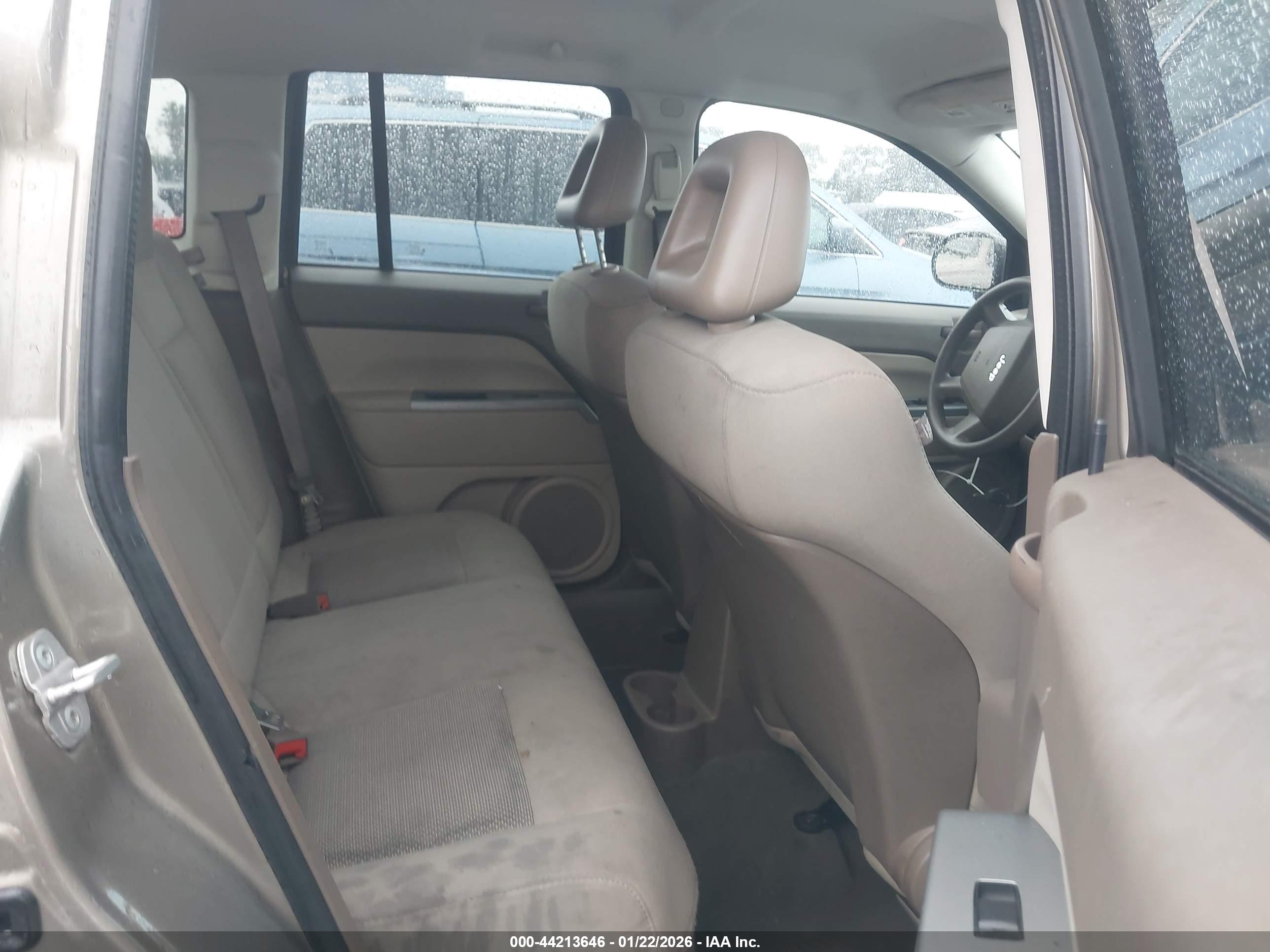 JEEP COMPASS image 8