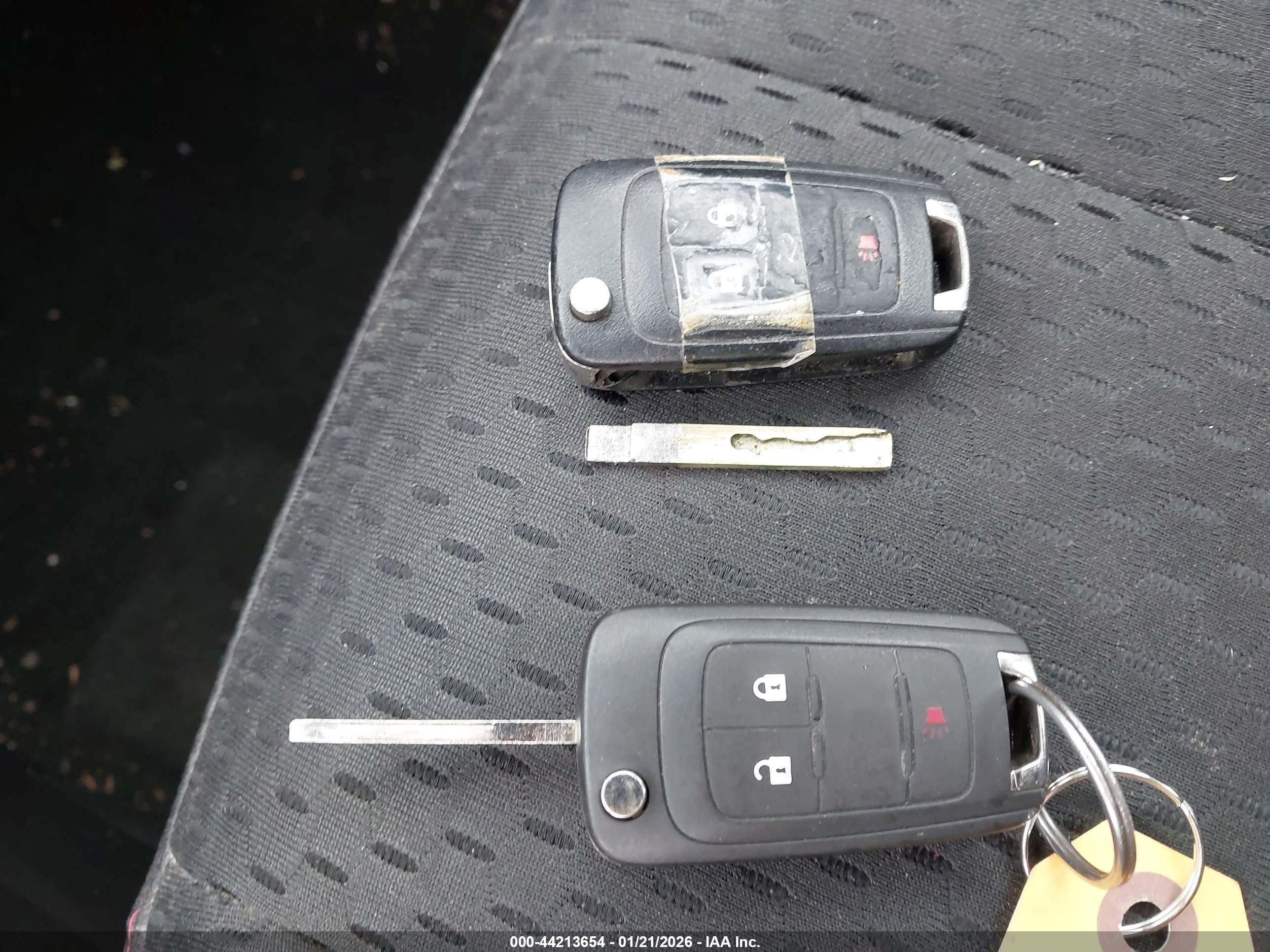 CHEVROLET EQUINOX image 11