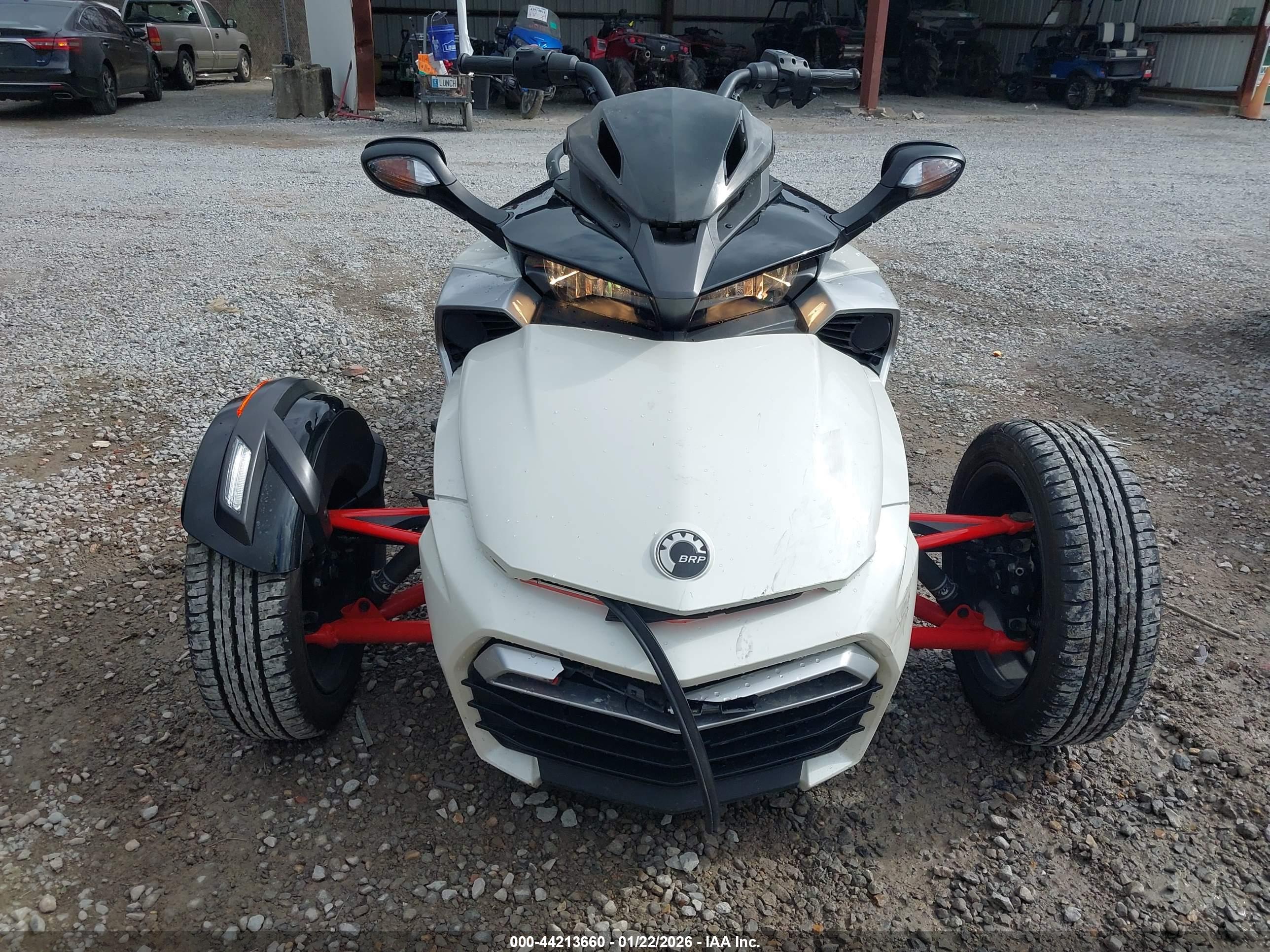 CAN-AM SPYDER image 5