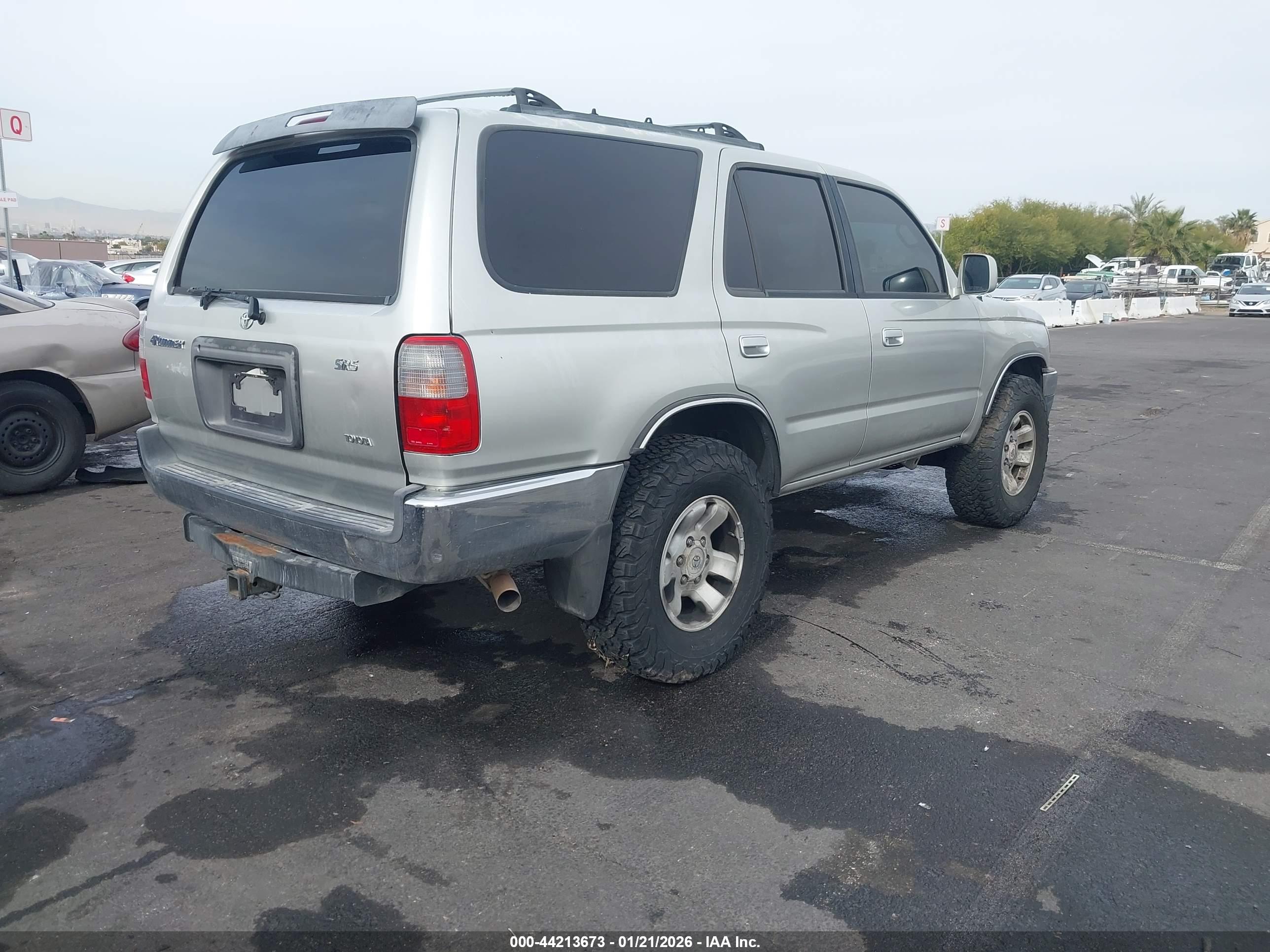 TOYOTA 4RUNNER image 4