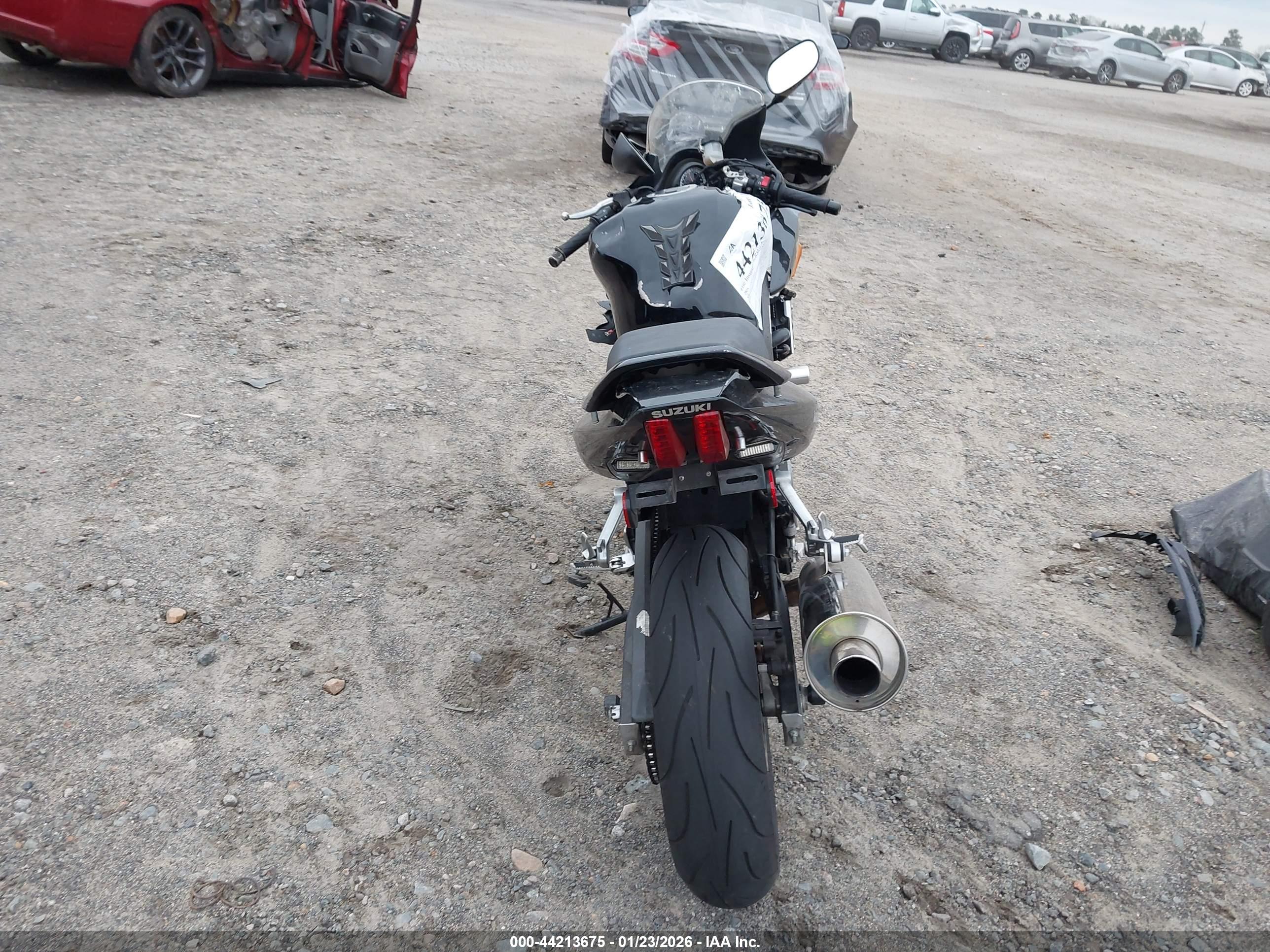 SUZUKI SV650 image 6