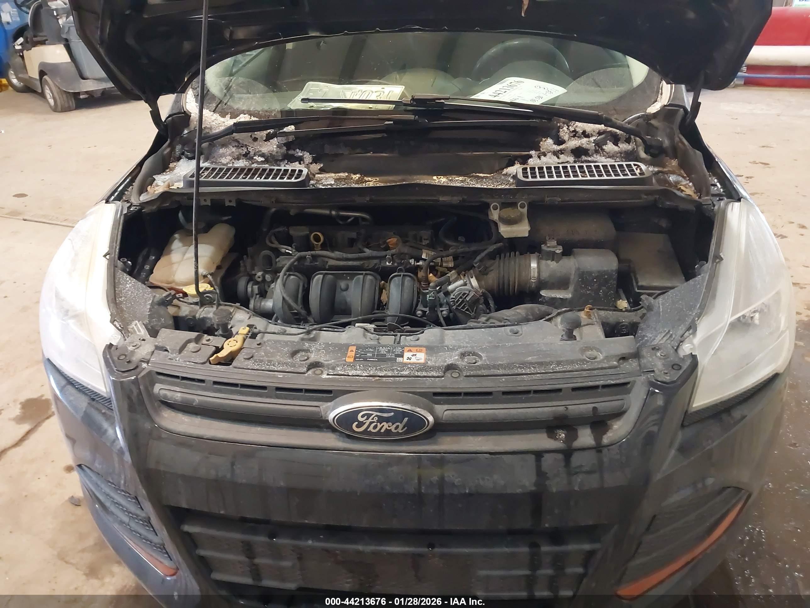 FORD ESCAPE image 10