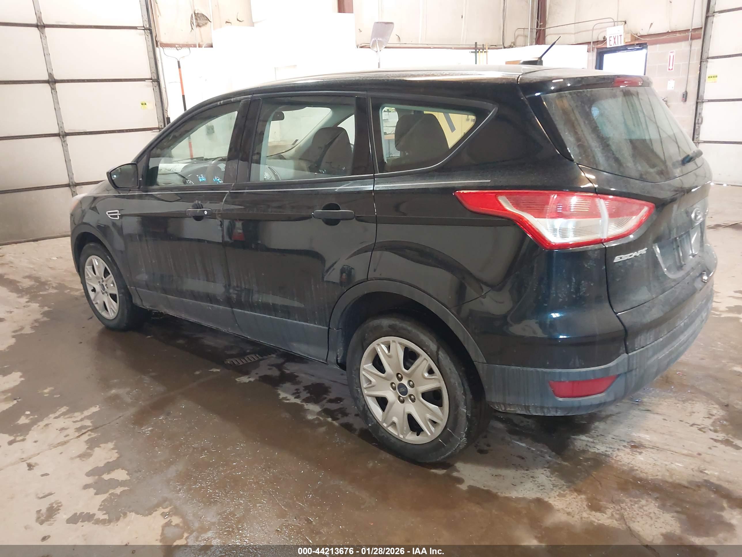 FORD ESCAPE image 3
