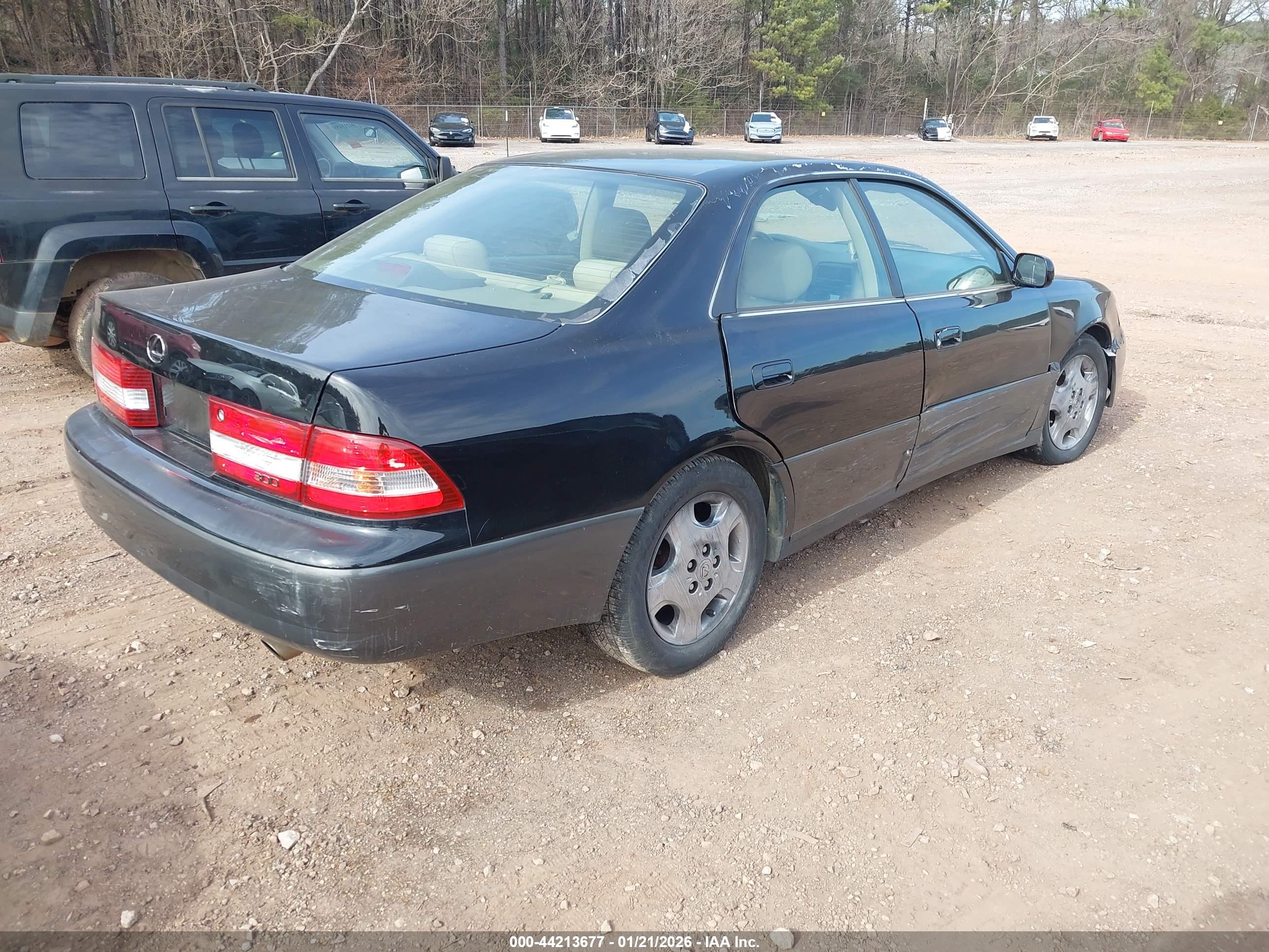 LEXUS ES image 4