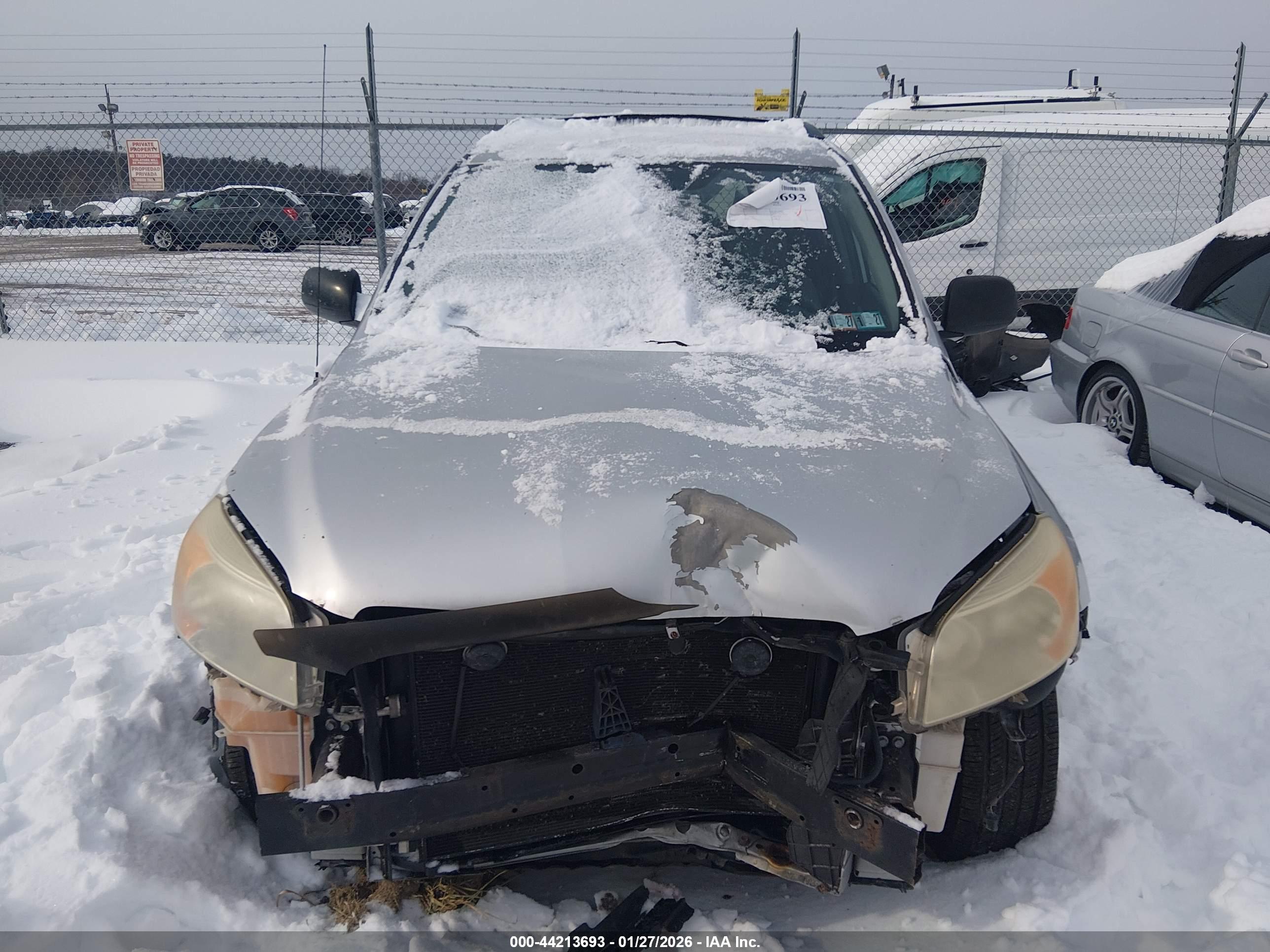 TOYOTA RAV4 image 6