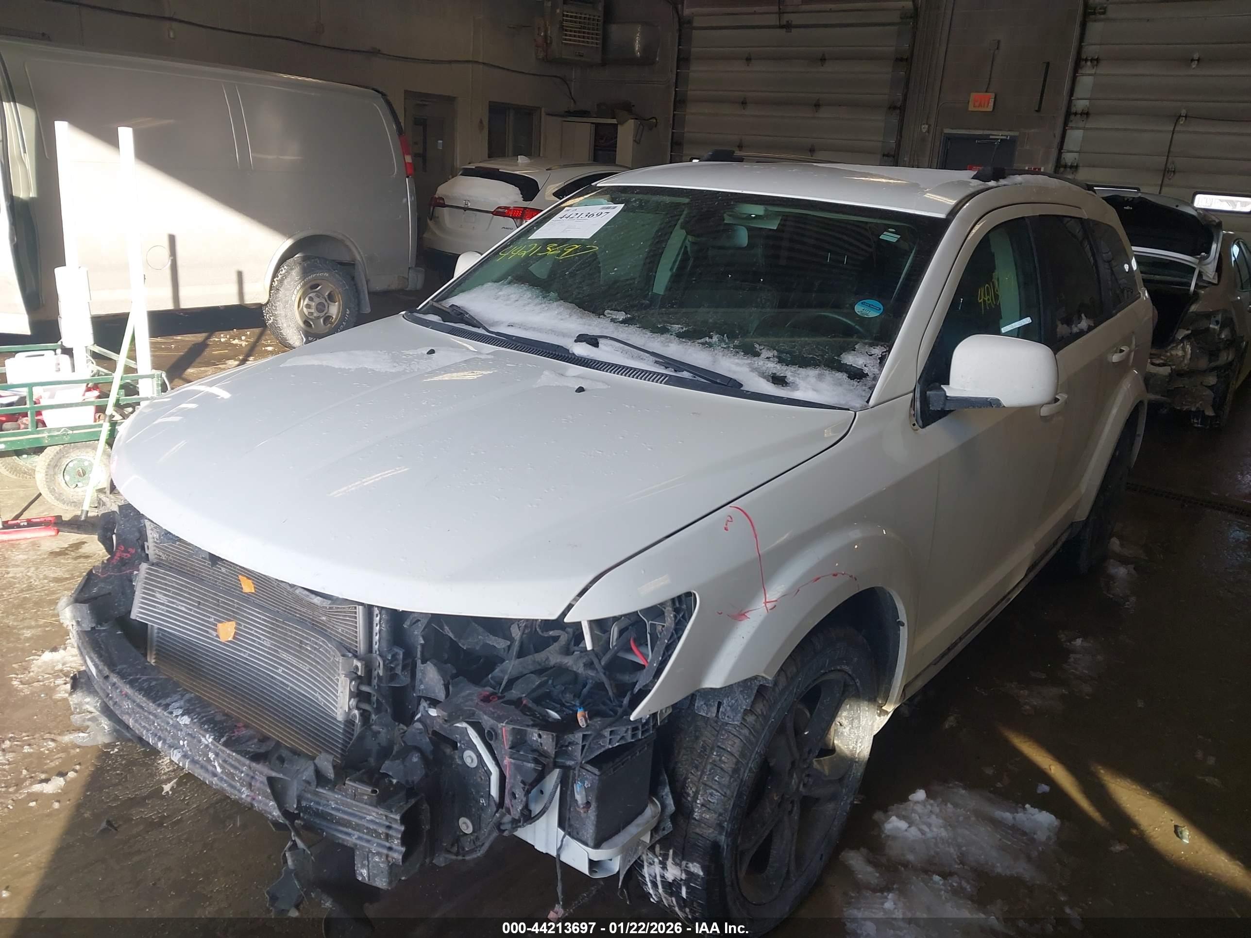 DODGE JOURNEY image 2