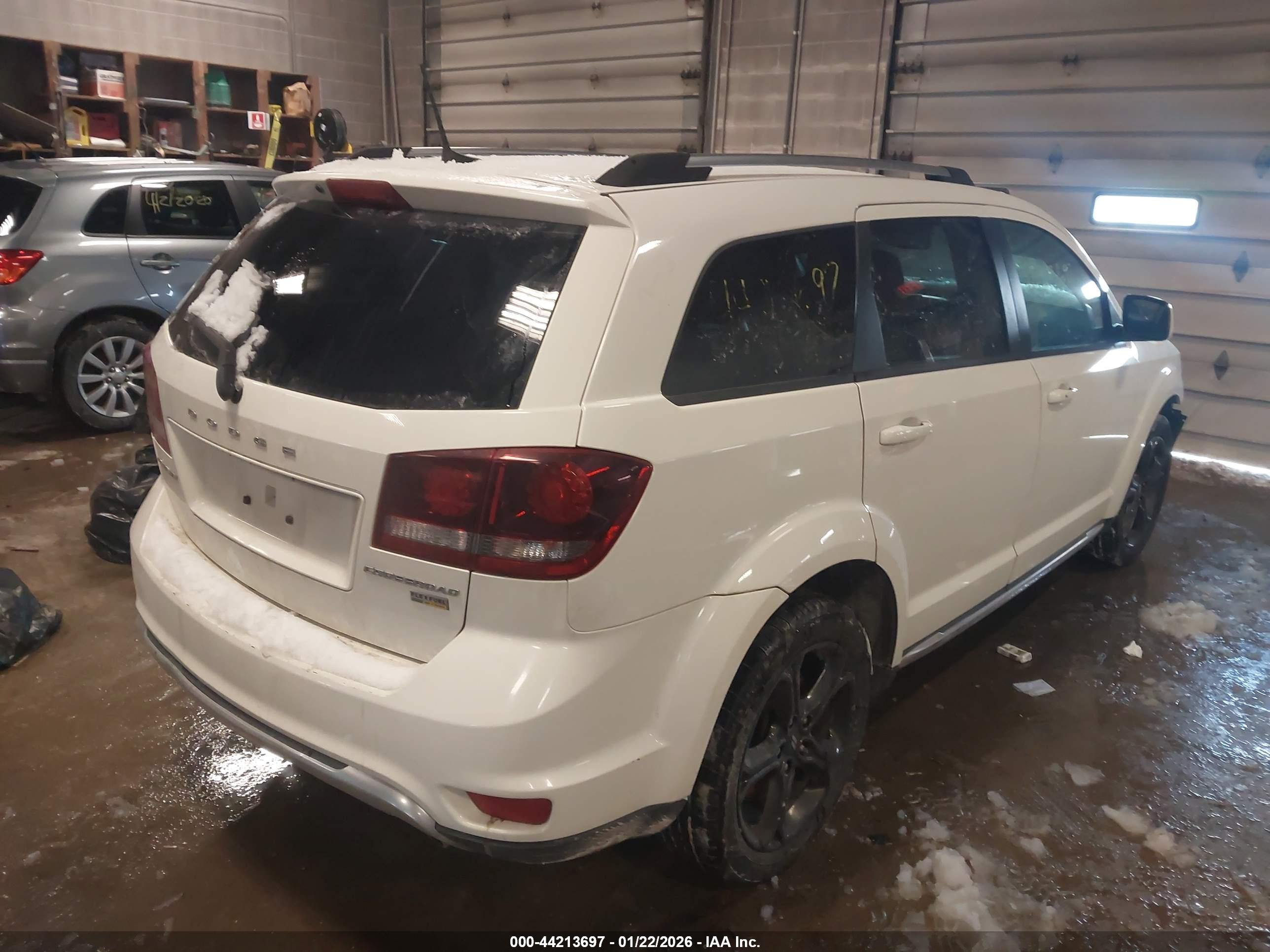 DODGE JOURNEY image 4