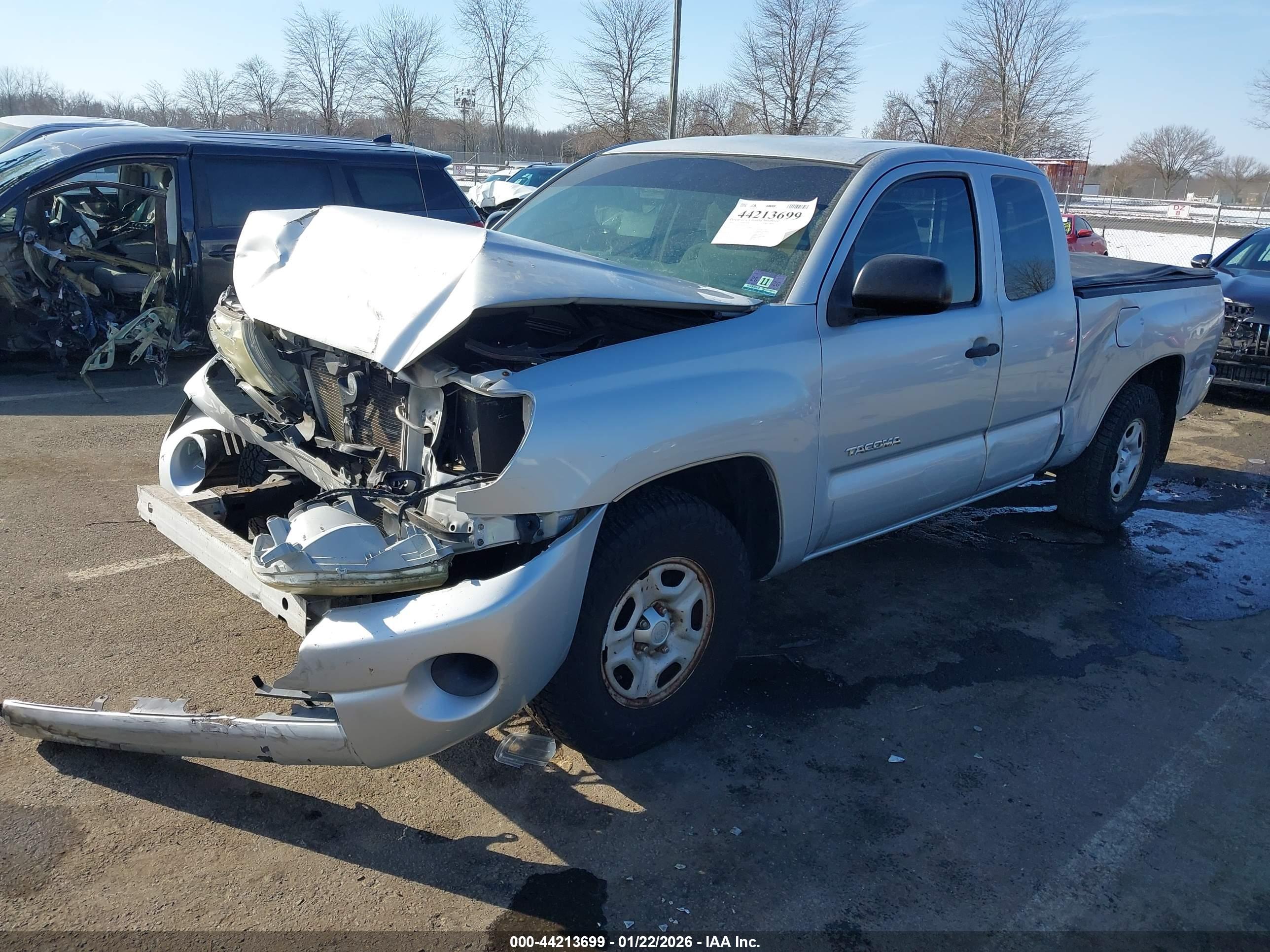 TOYOTA TACOMA image 2