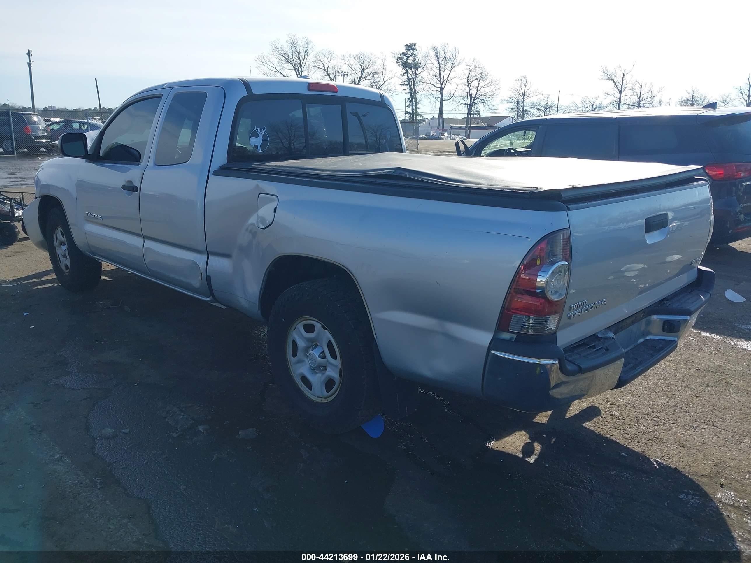 TOYOTA TACOMA image 3