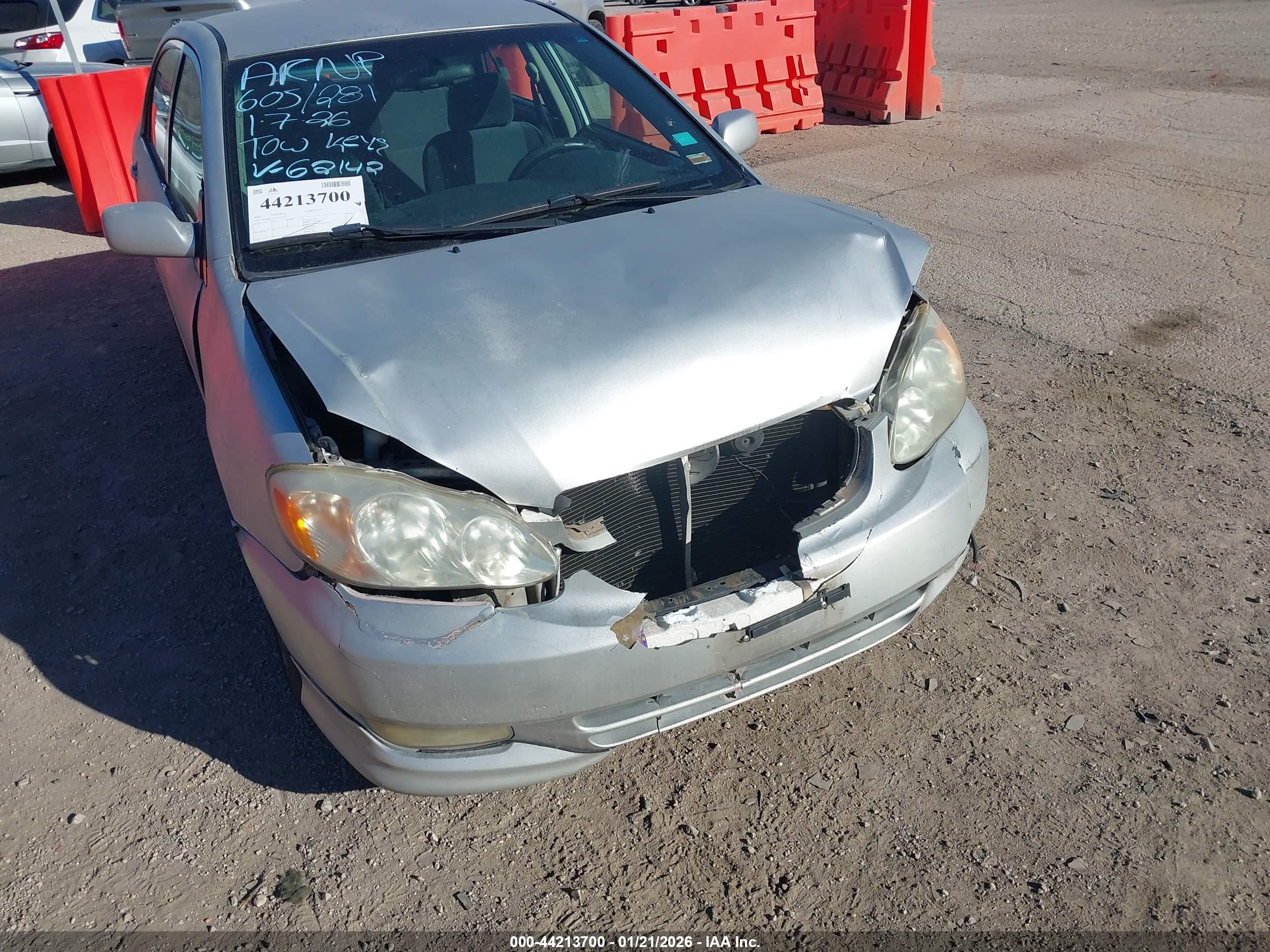 TOYOTA COROLLA image 6