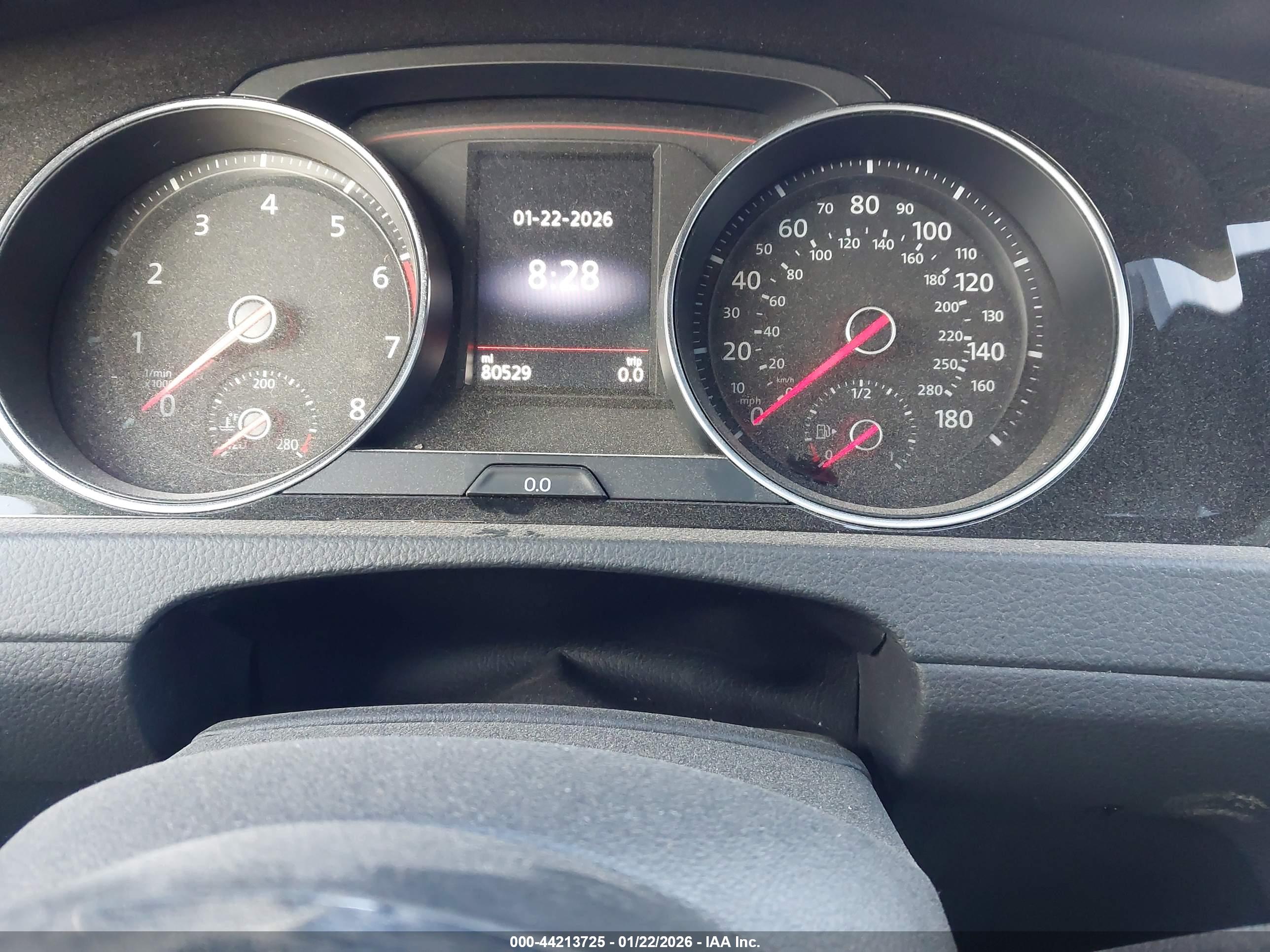 VOLKSWAGEN GOLF image 7