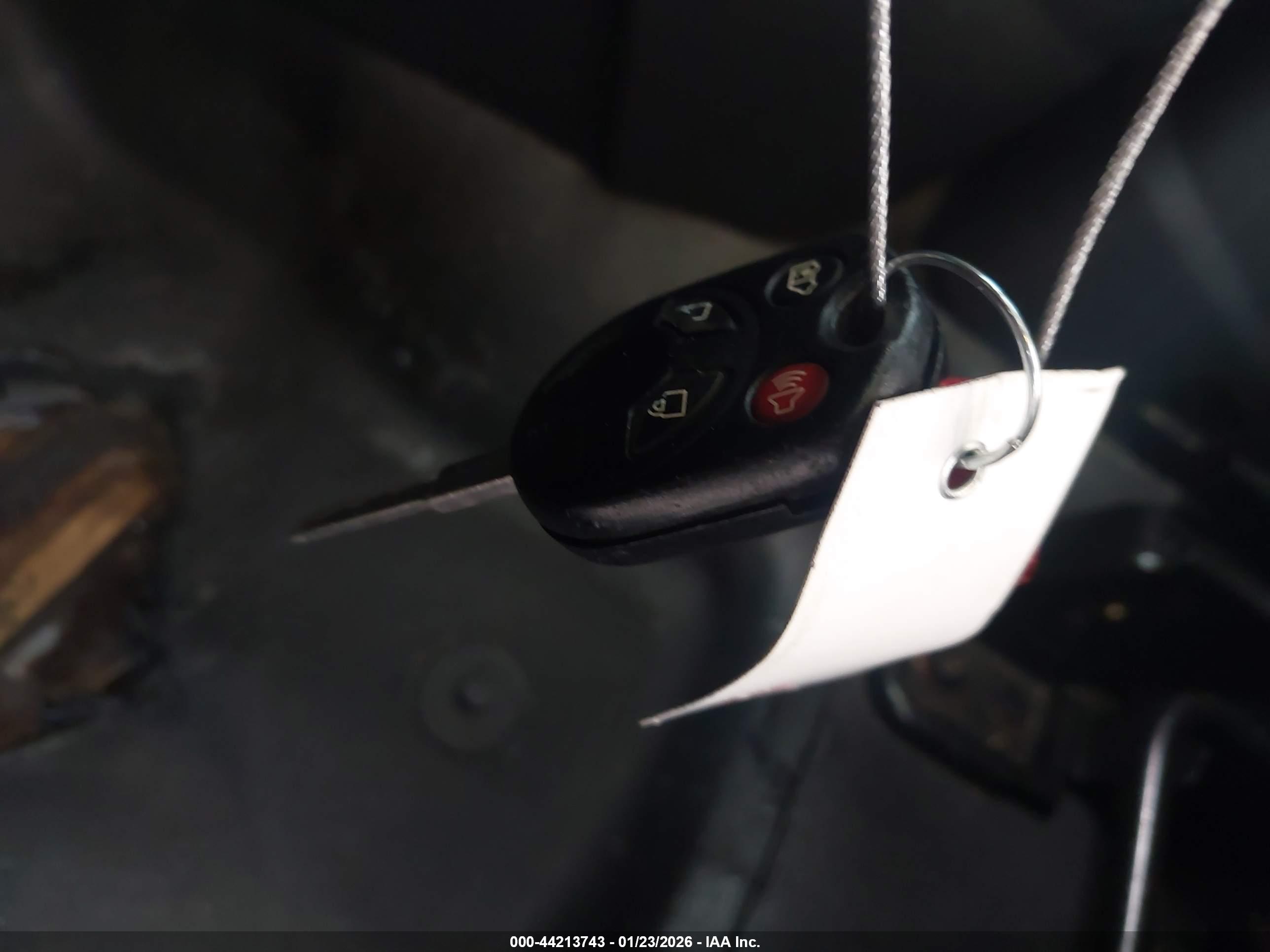 FORD TRANSIT image 11