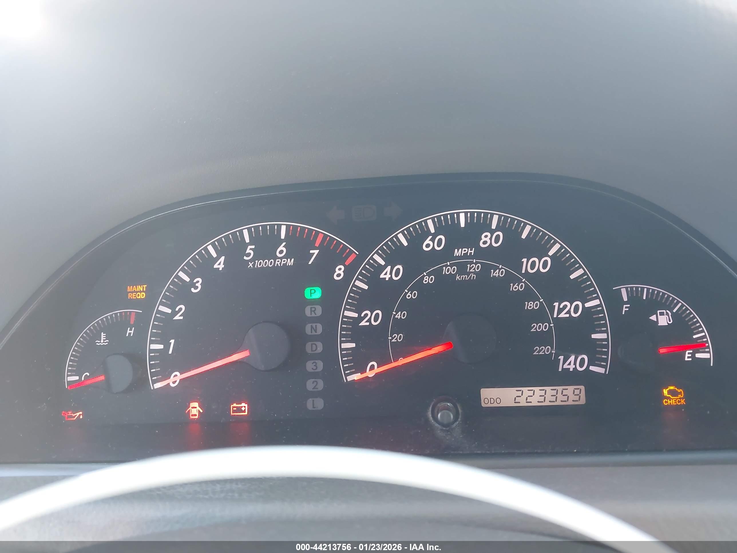 TOYOTA CAMRY image 7