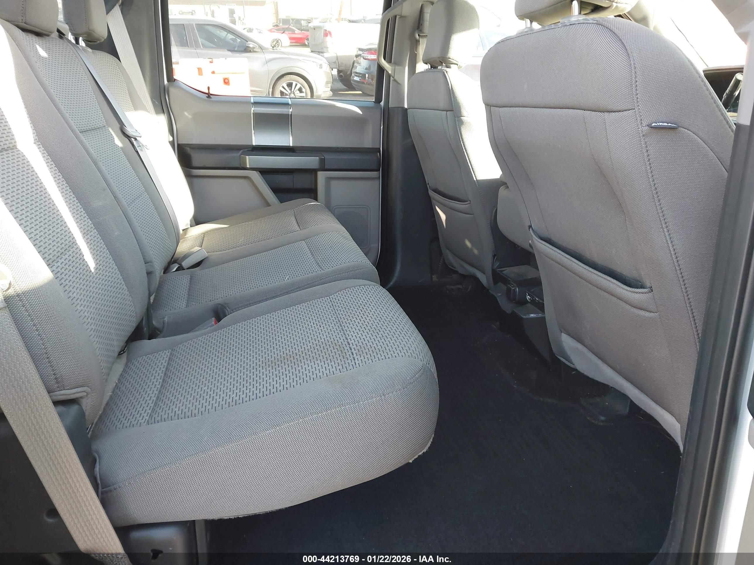 FORD F-150 image 8