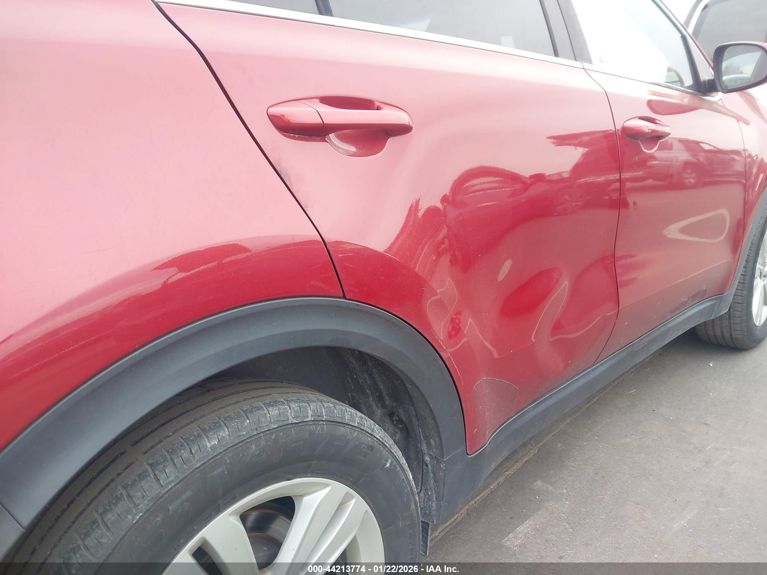 KIA SPORTAGE image 6