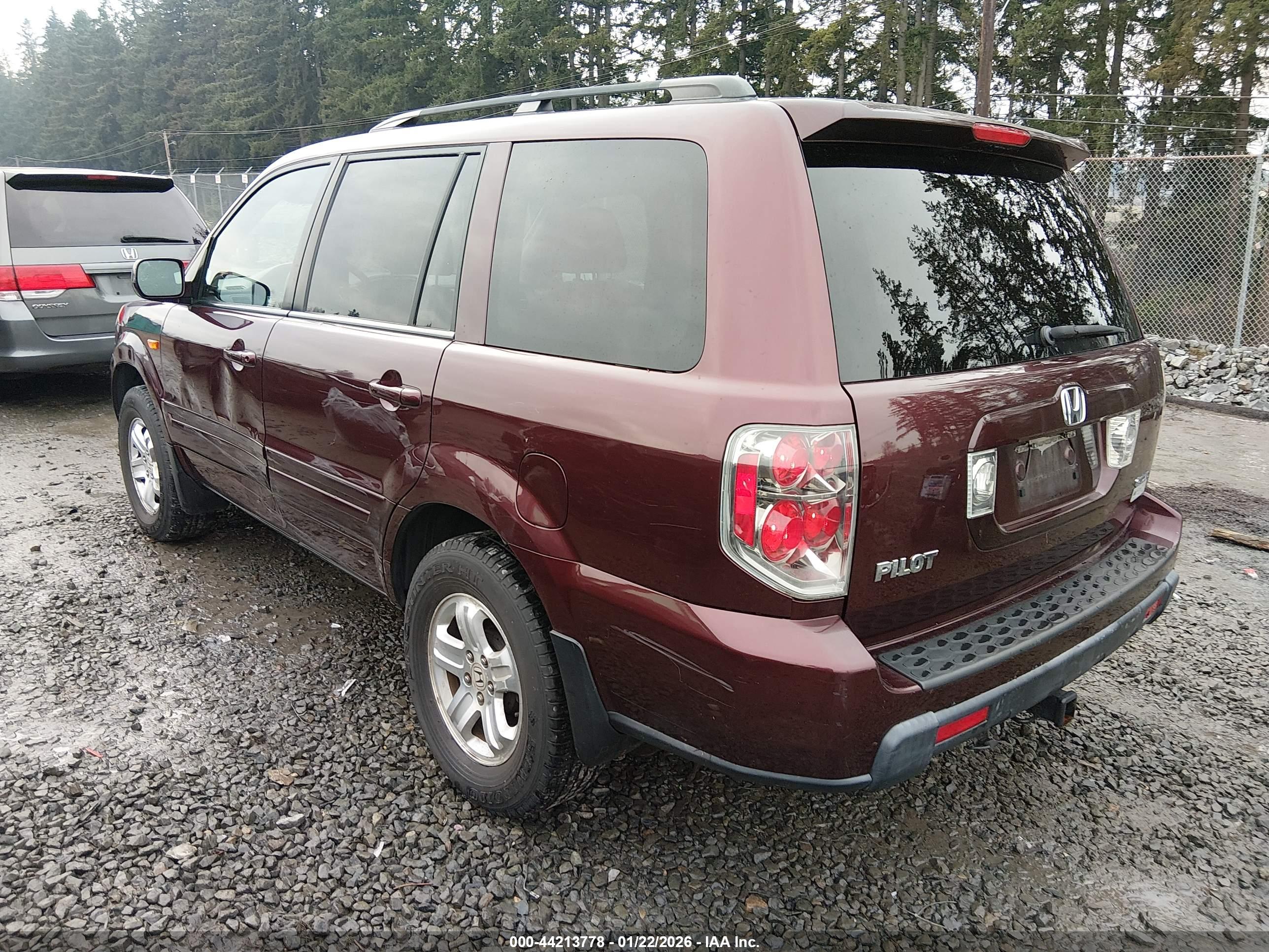 HONDA PILOT image 3