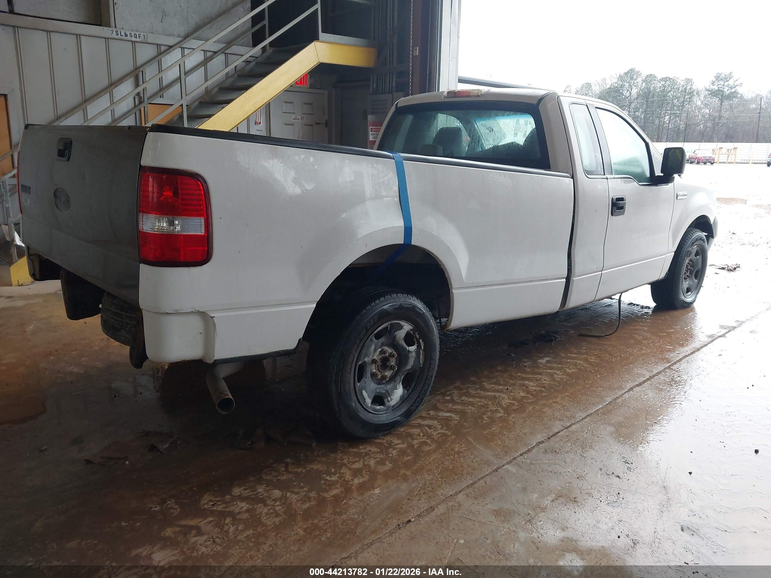 FORD F-150 image 4