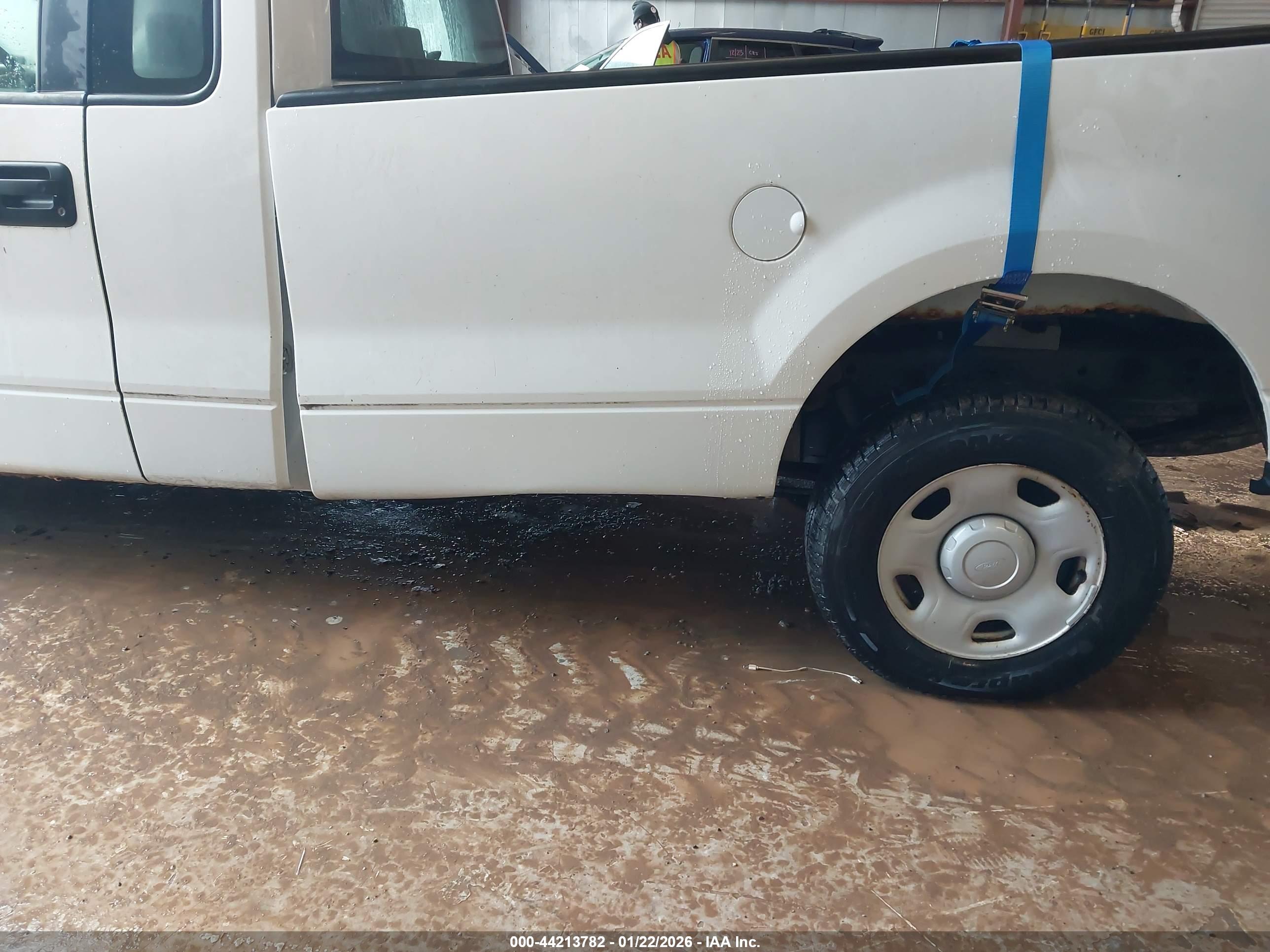 FORD F-150 image 6