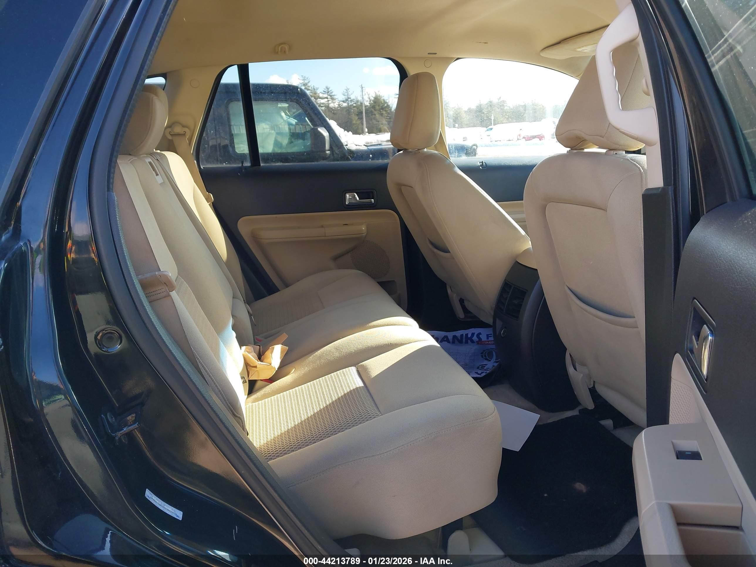 FORD EDGE image 8