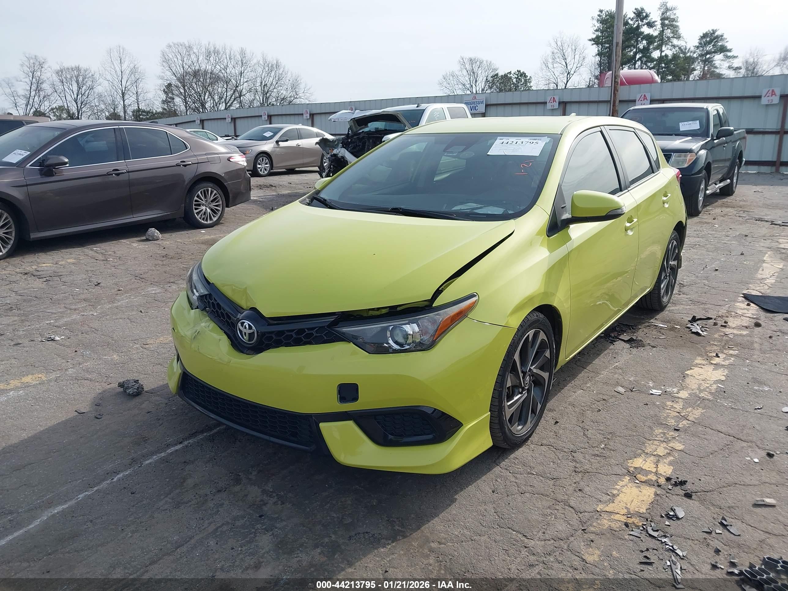 TOYOTA COROLLA image 2