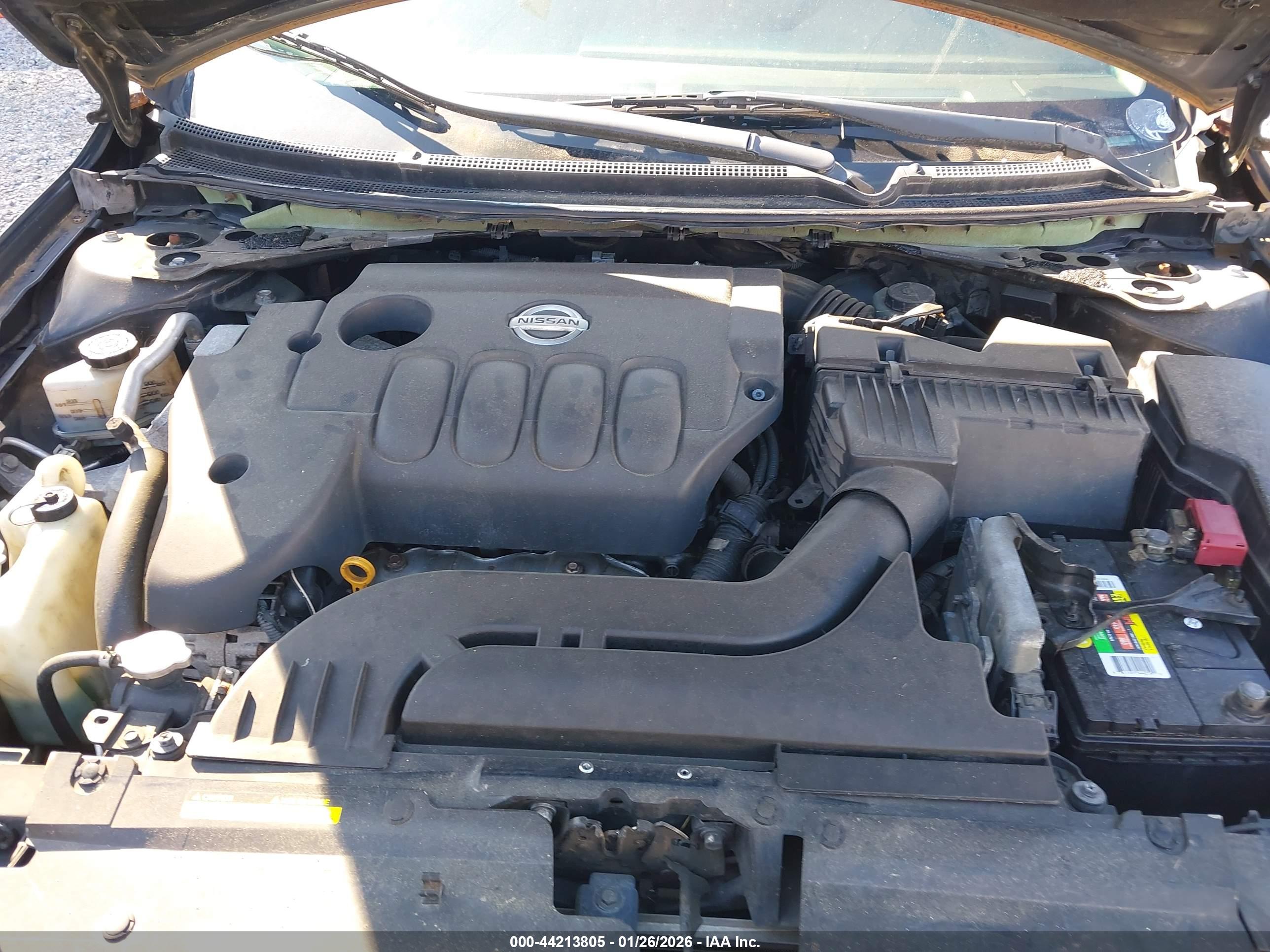 NISSAN ALTIMA image 10