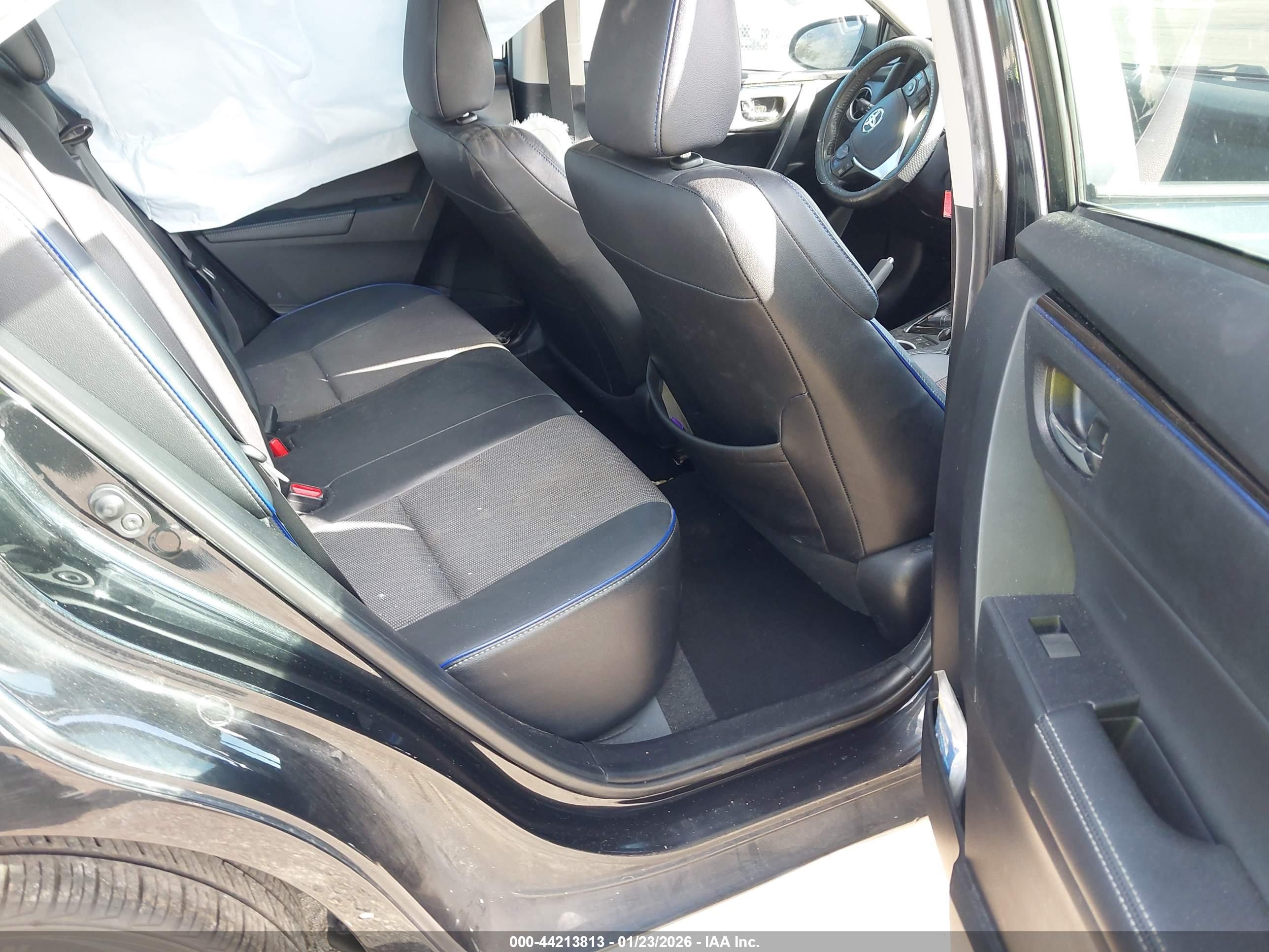 TOYOTA COROLLA image 8