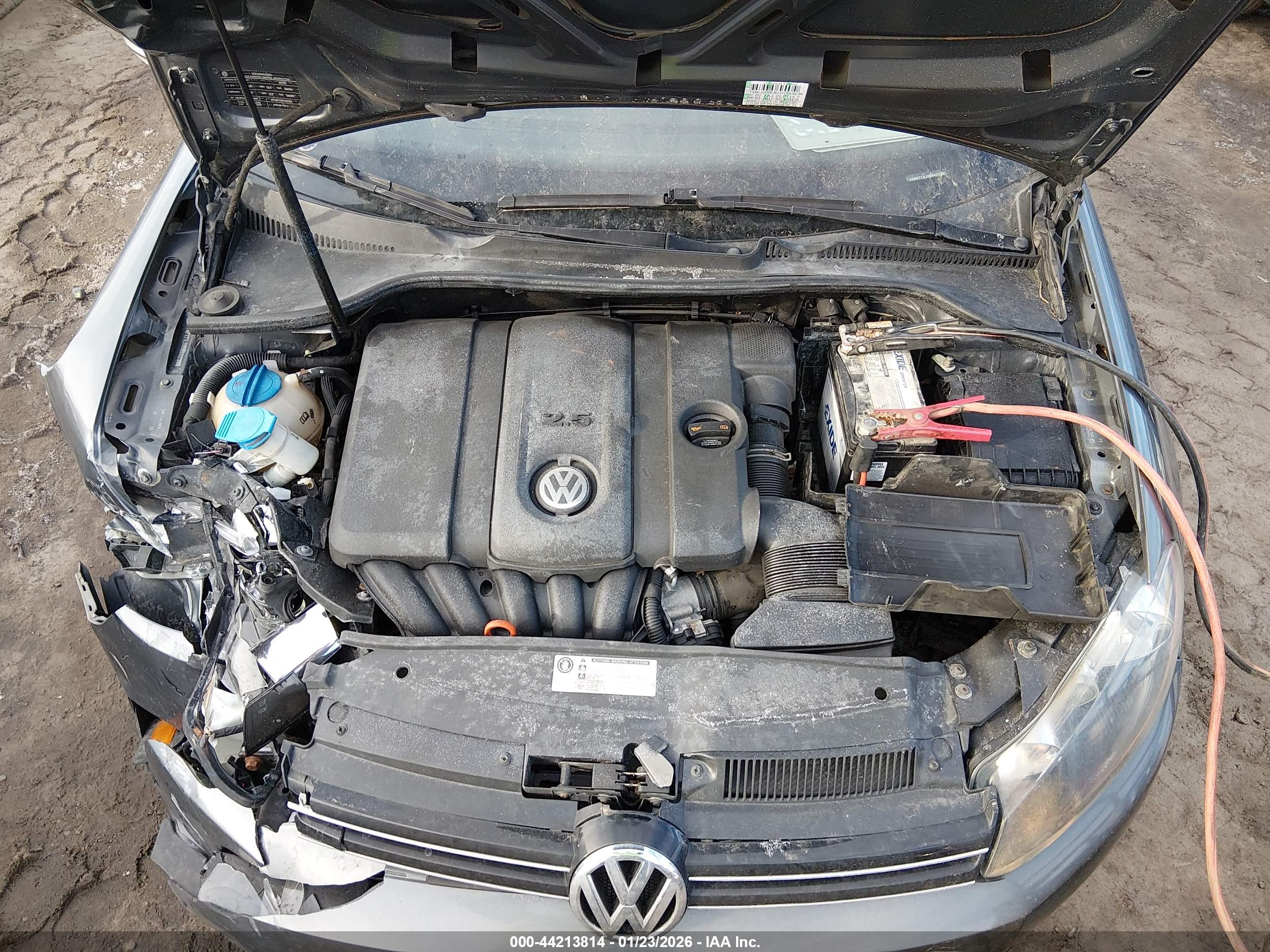 VOLKSWAGEN JETTA image 10