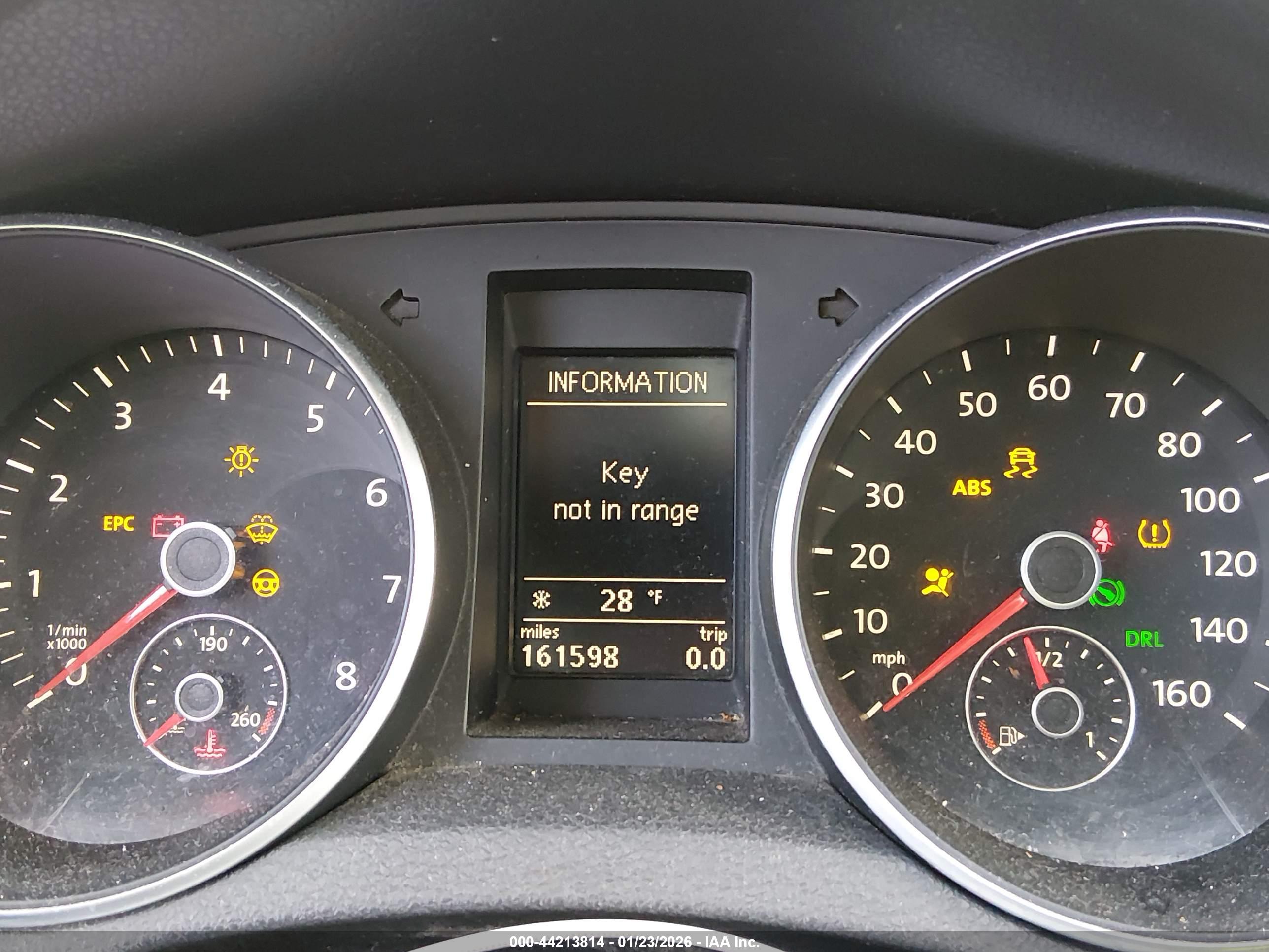 VOLKSWAGEN JETTA image 7
