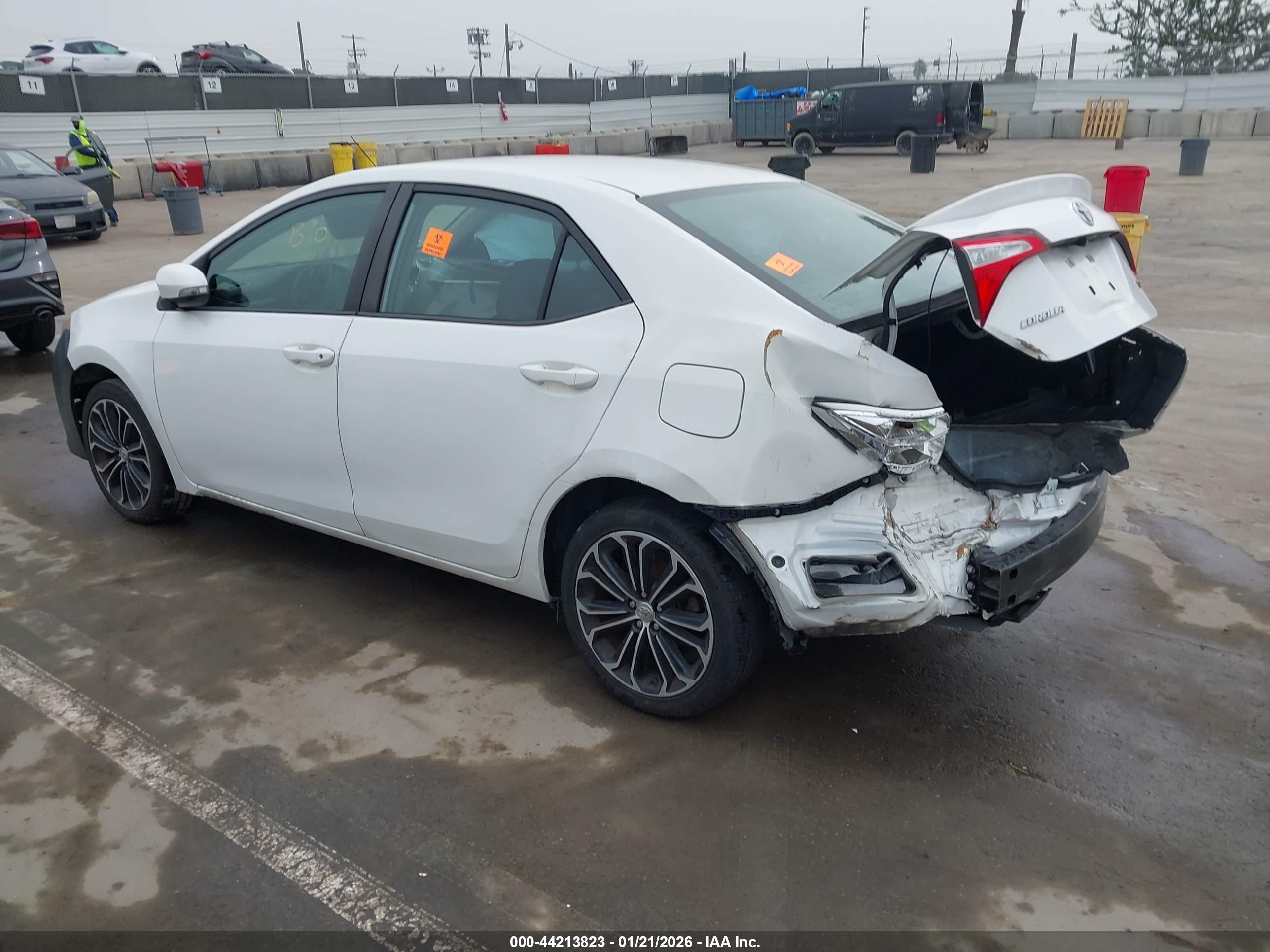 TOYOTA COROLLA image 3