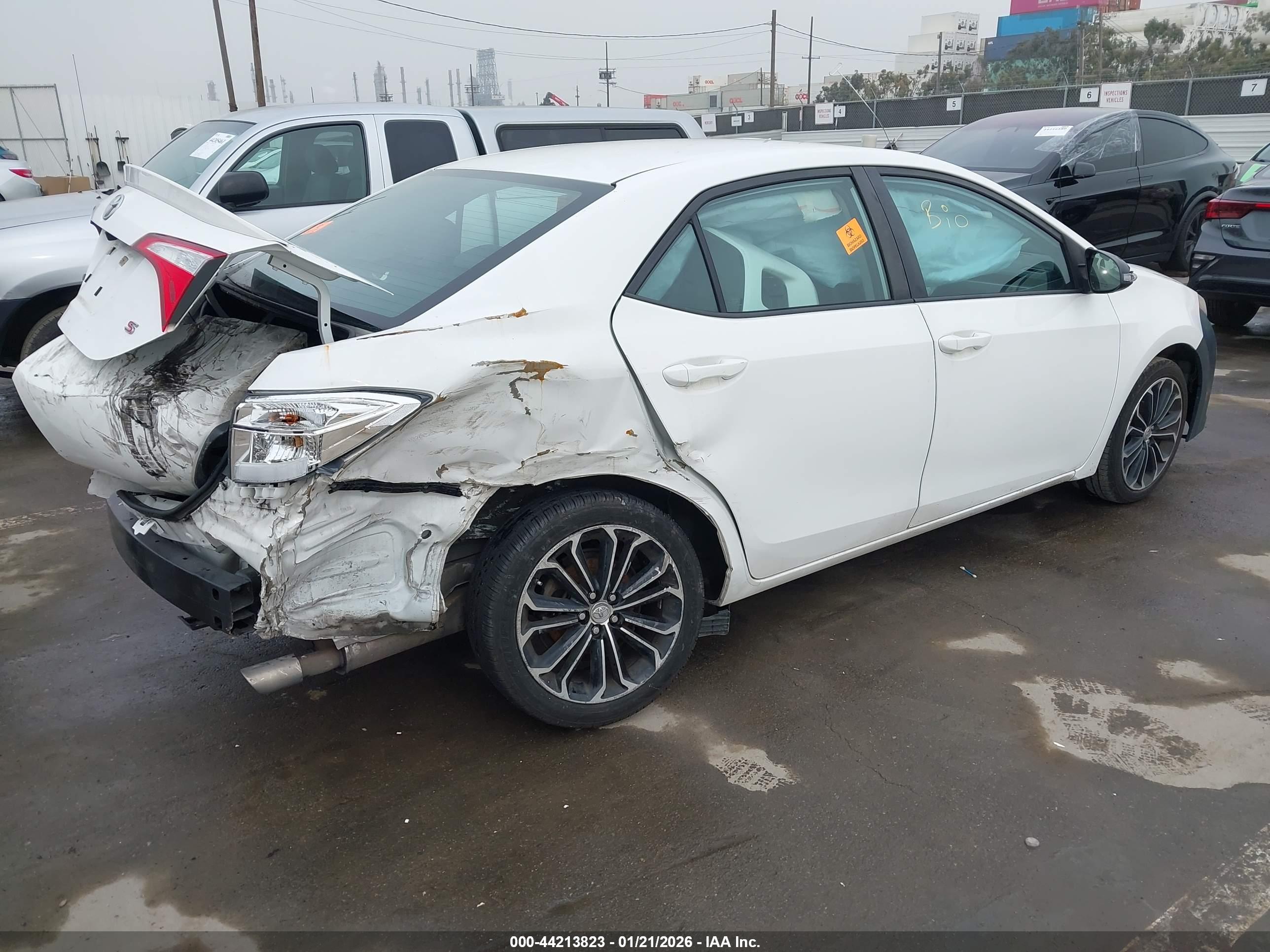 TOYOTA COROLLA image 4
