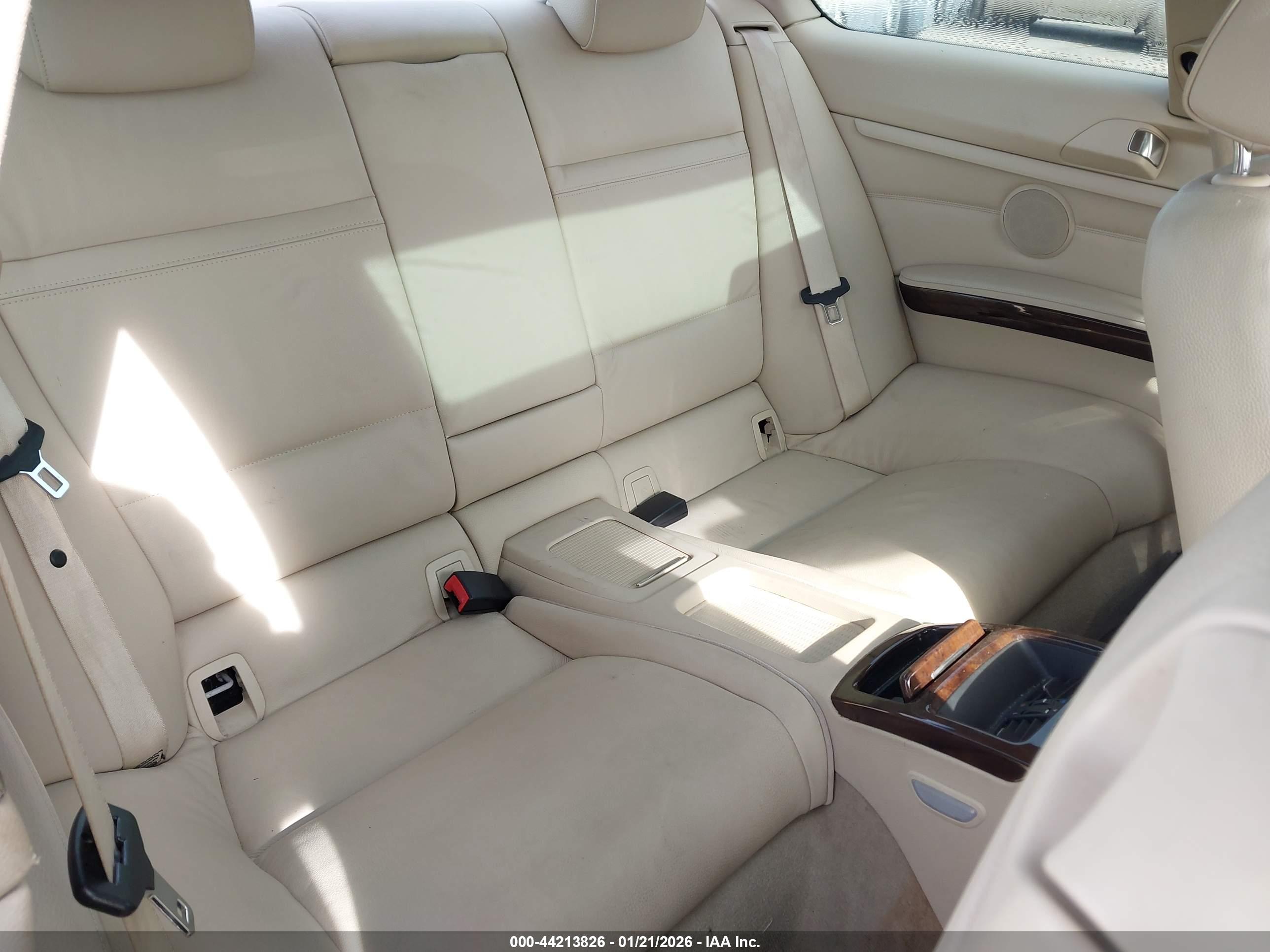 BMW 328I image 8