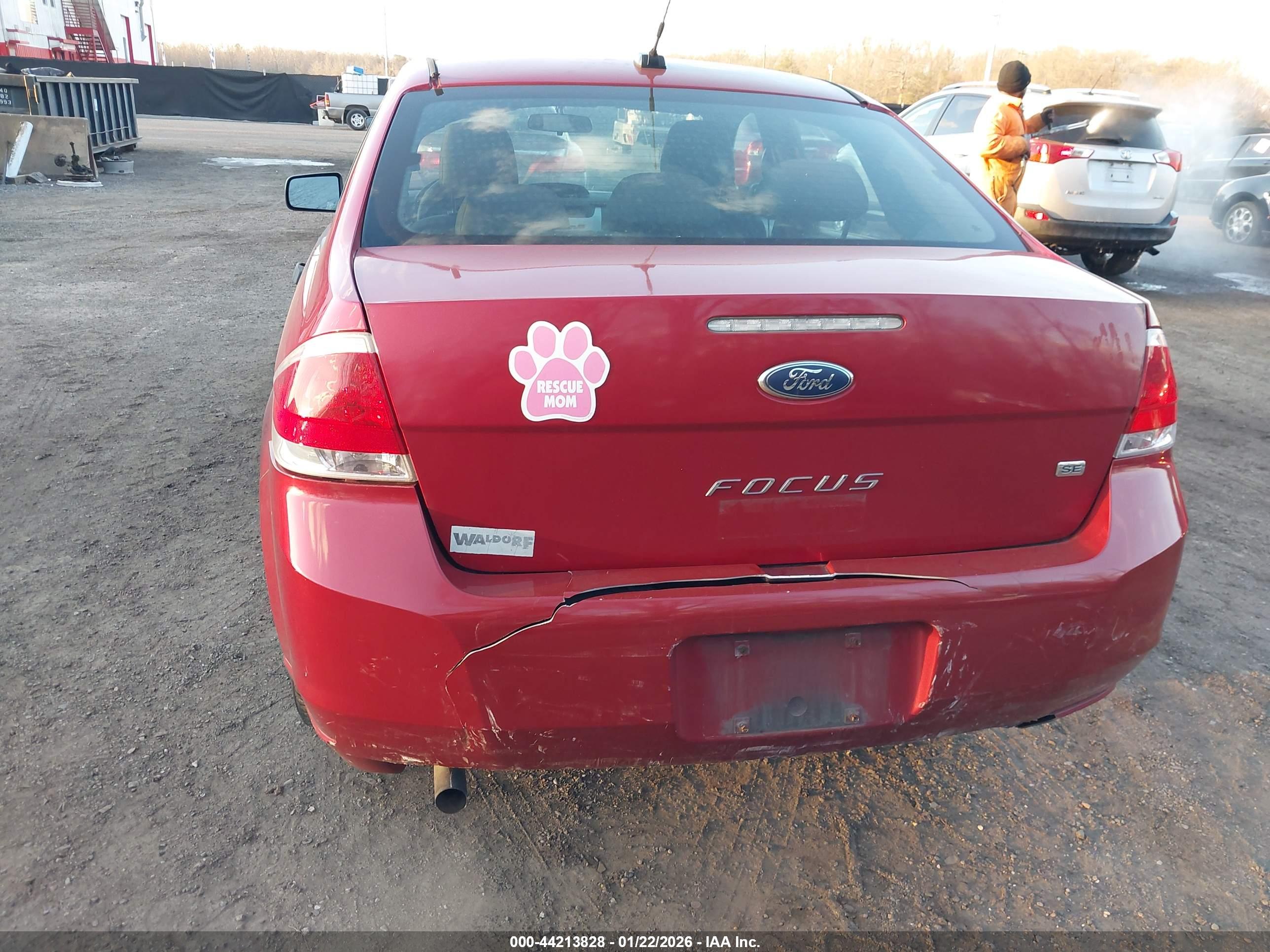 FORD FOCUS image 6