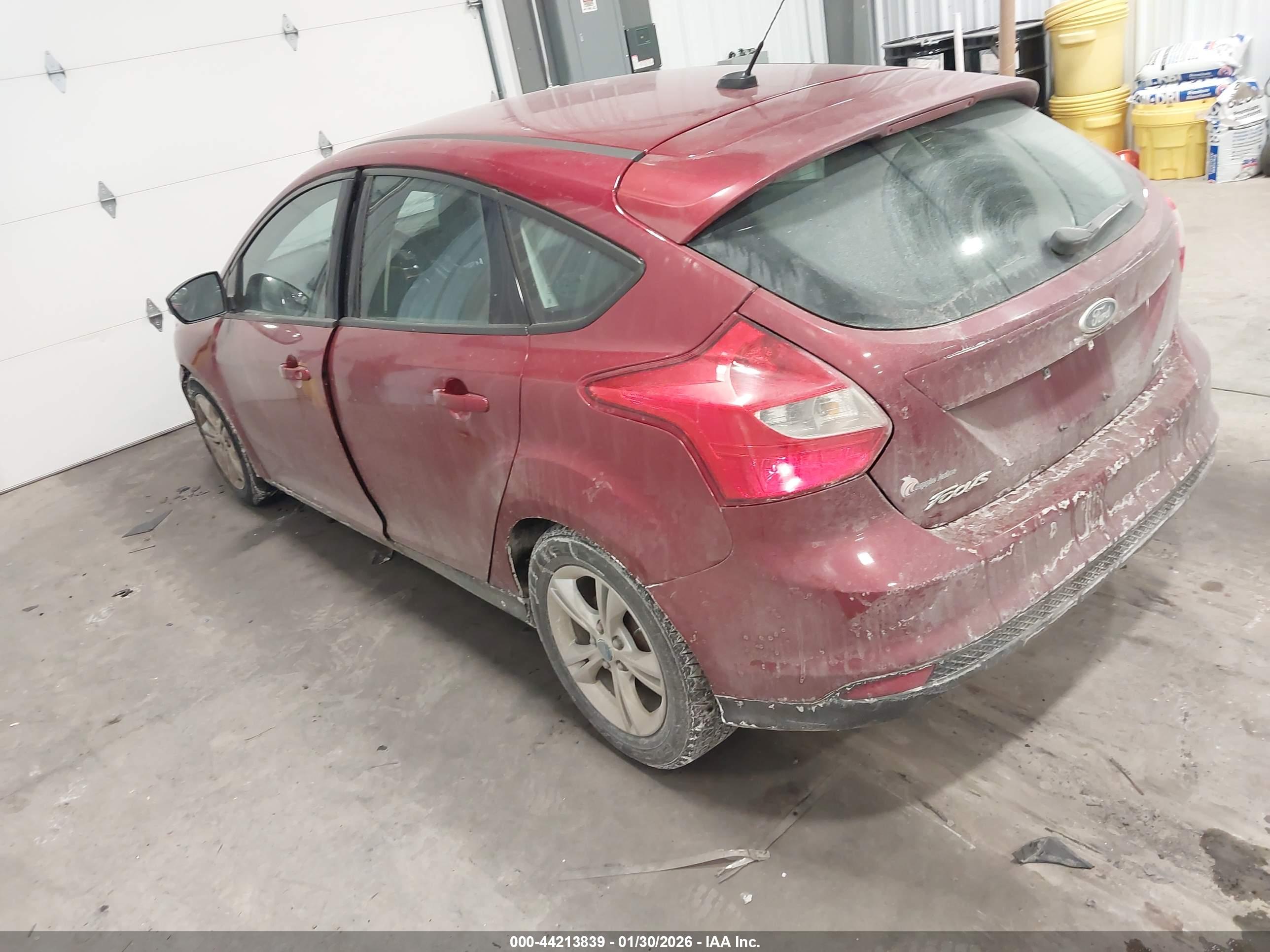 FORD FOCUS image 3