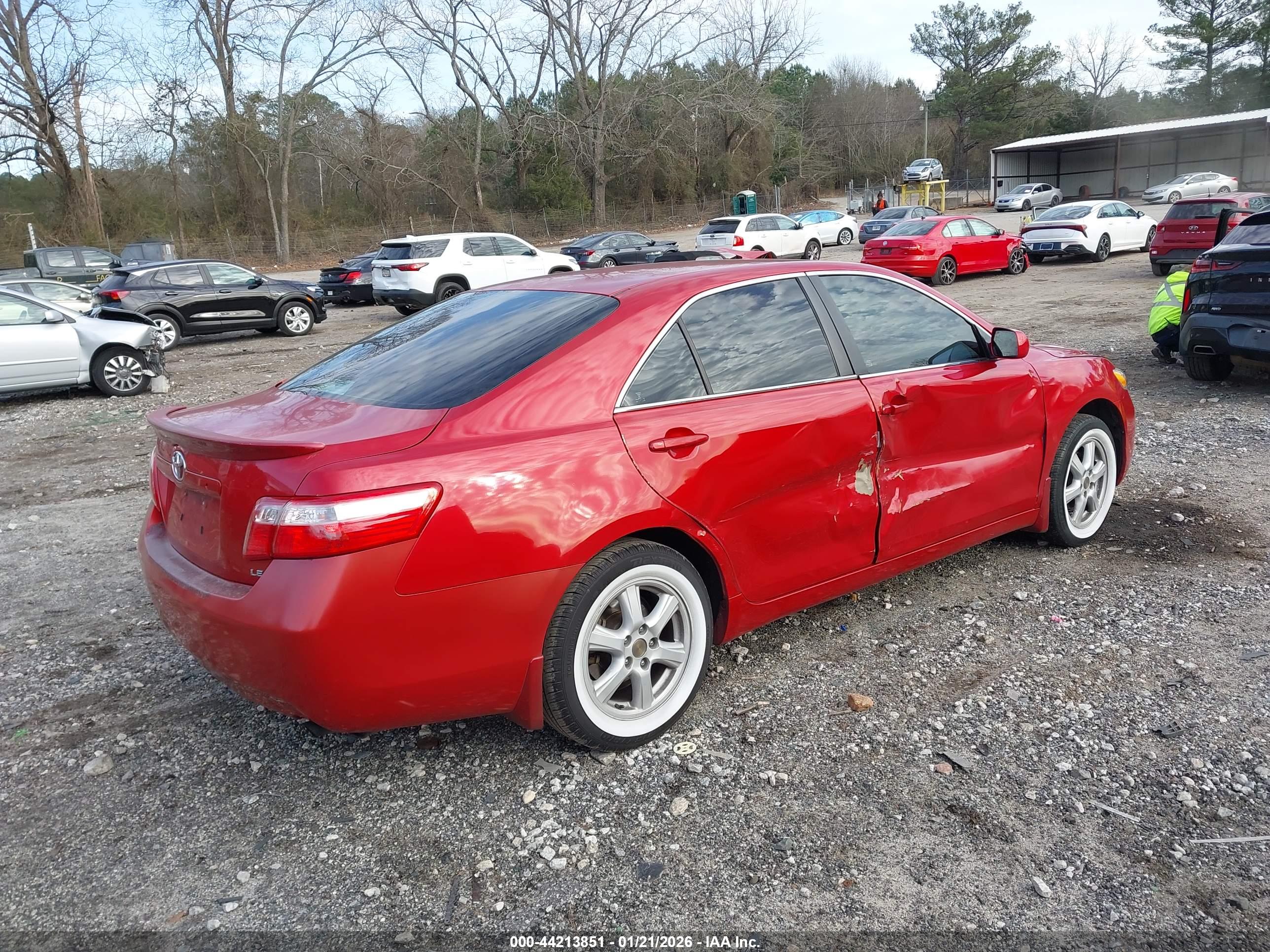 TOYOTA CAMRY image 4
