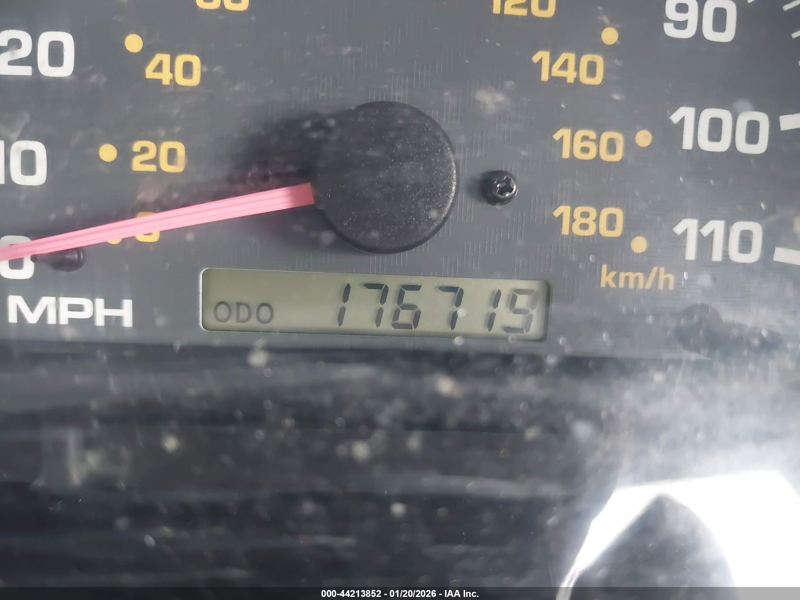TOYOTA 4RUNNER image 7
