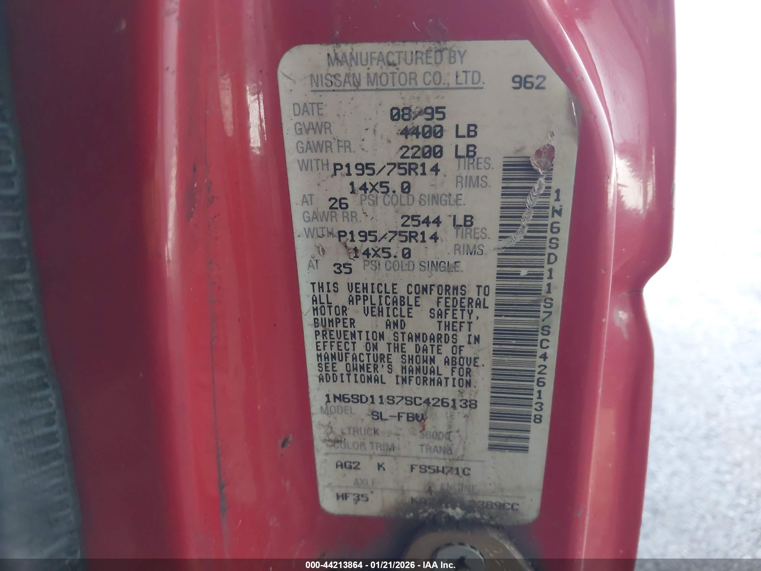 NISSAN TRUCK image 9