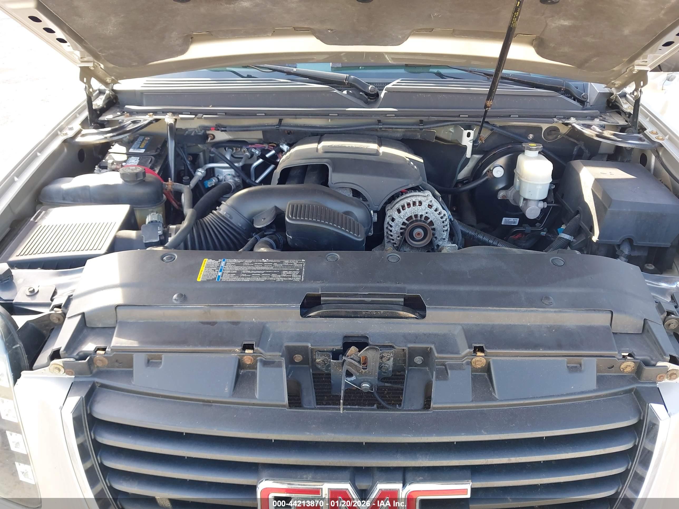 GMC YUKON image 10