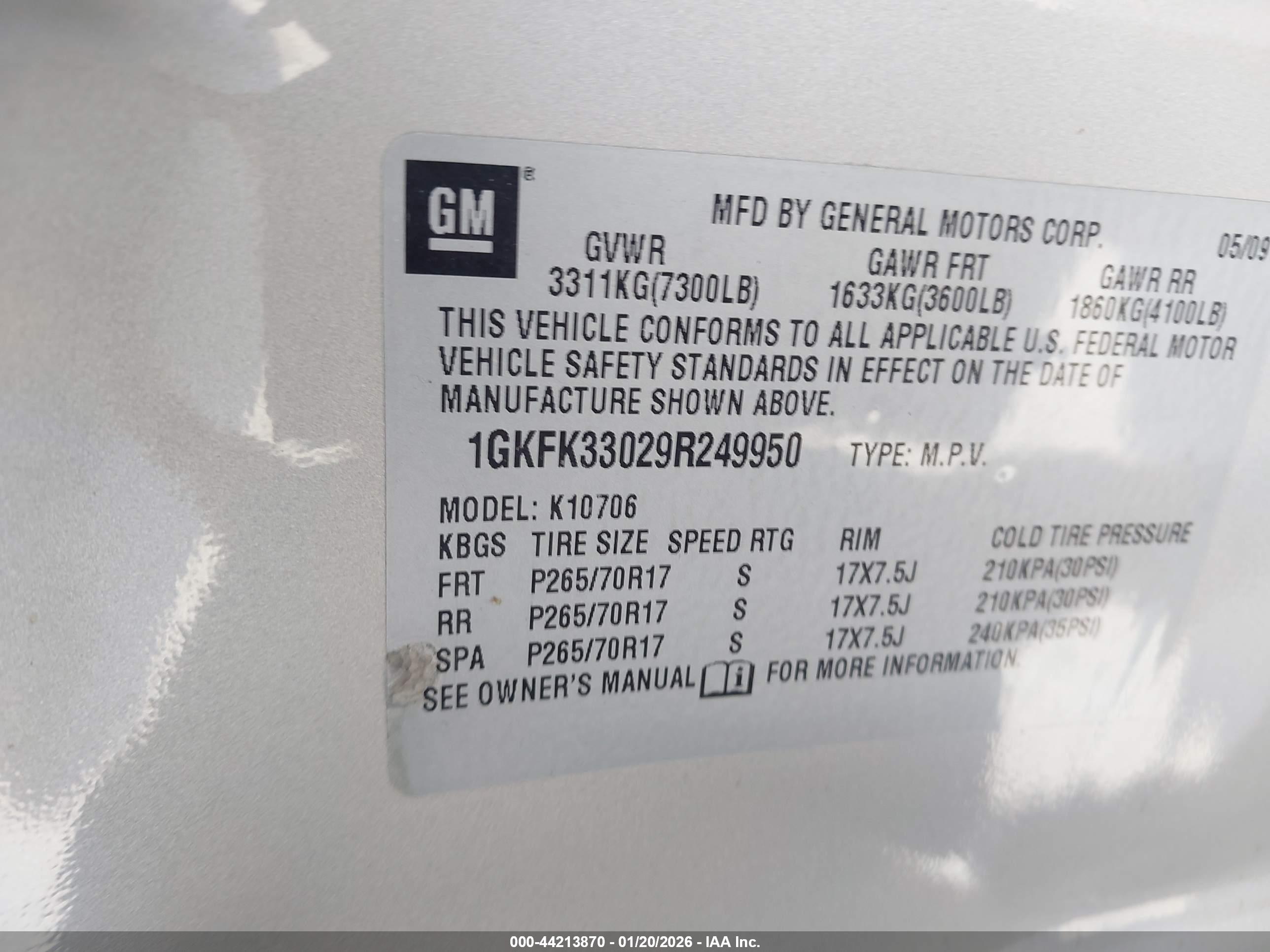GMC YUKON image 9