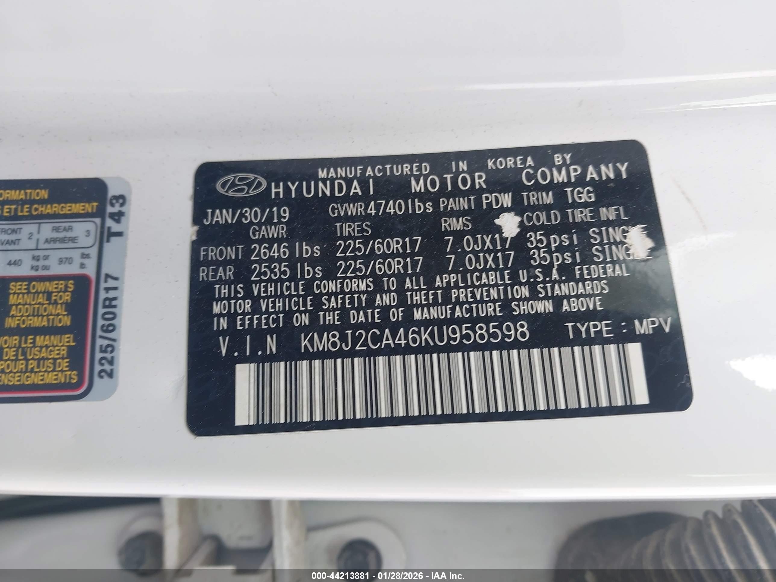 HYUNDAI TUCSON image 9