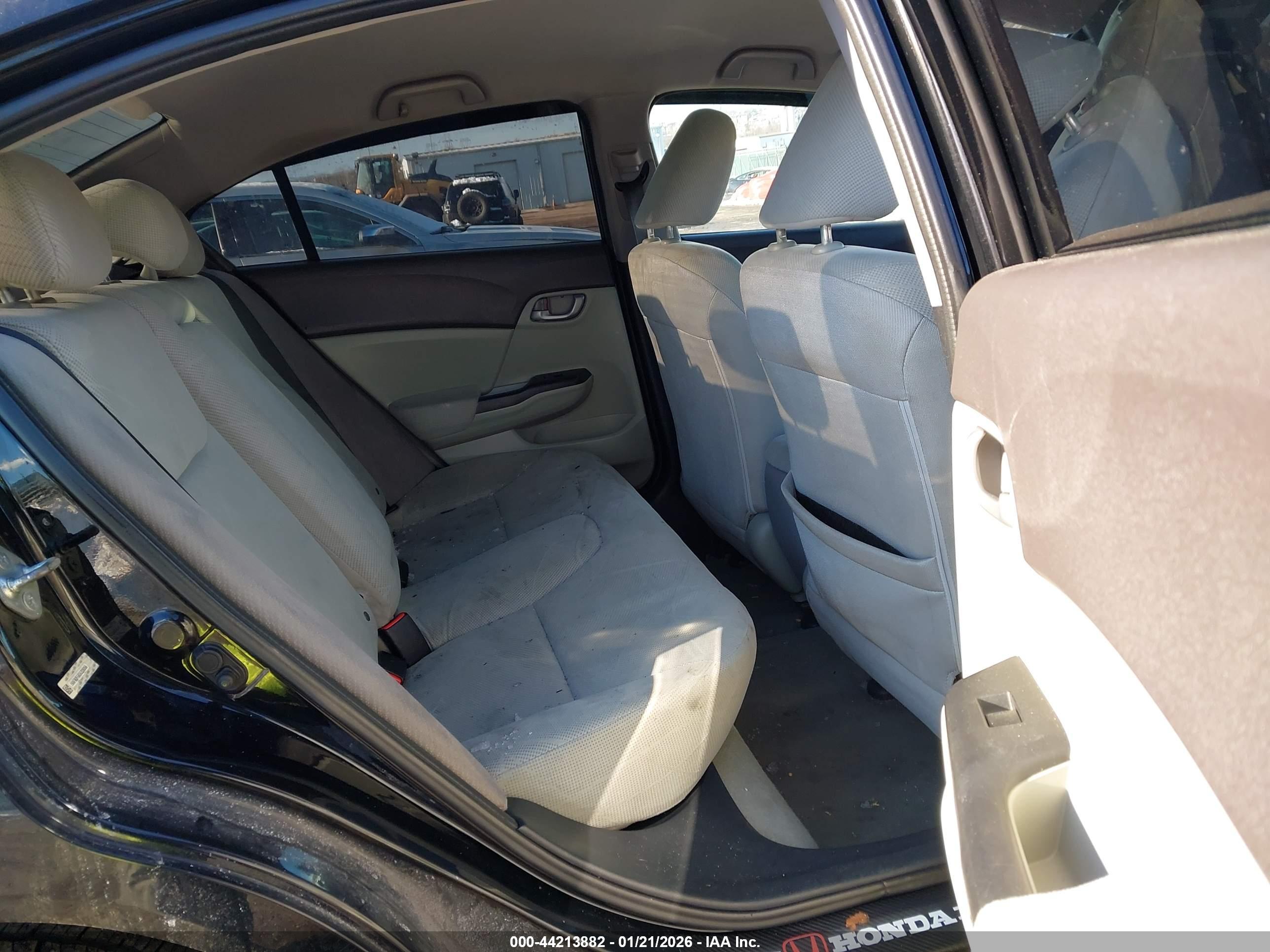 HONDA CIVIC image 8