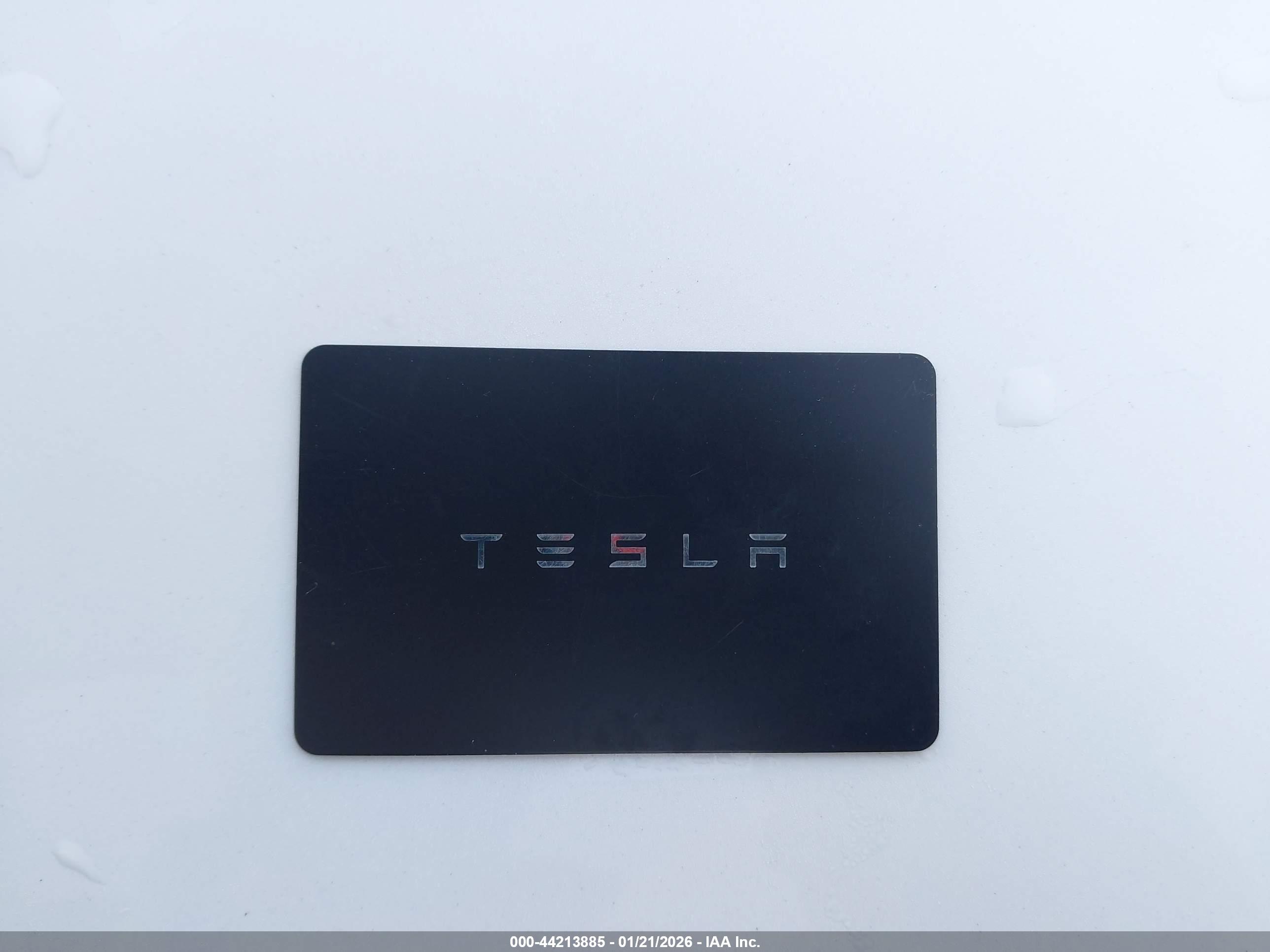 TESLA MODEL image 11