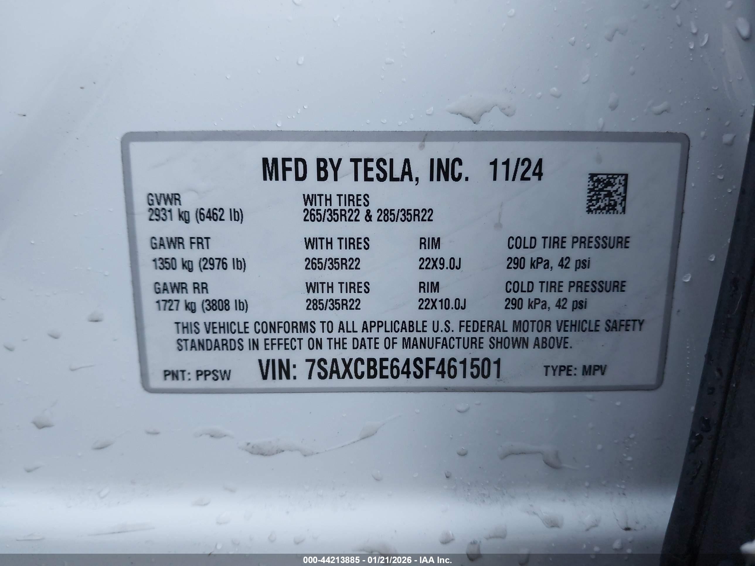 TESLA MODEL image 9