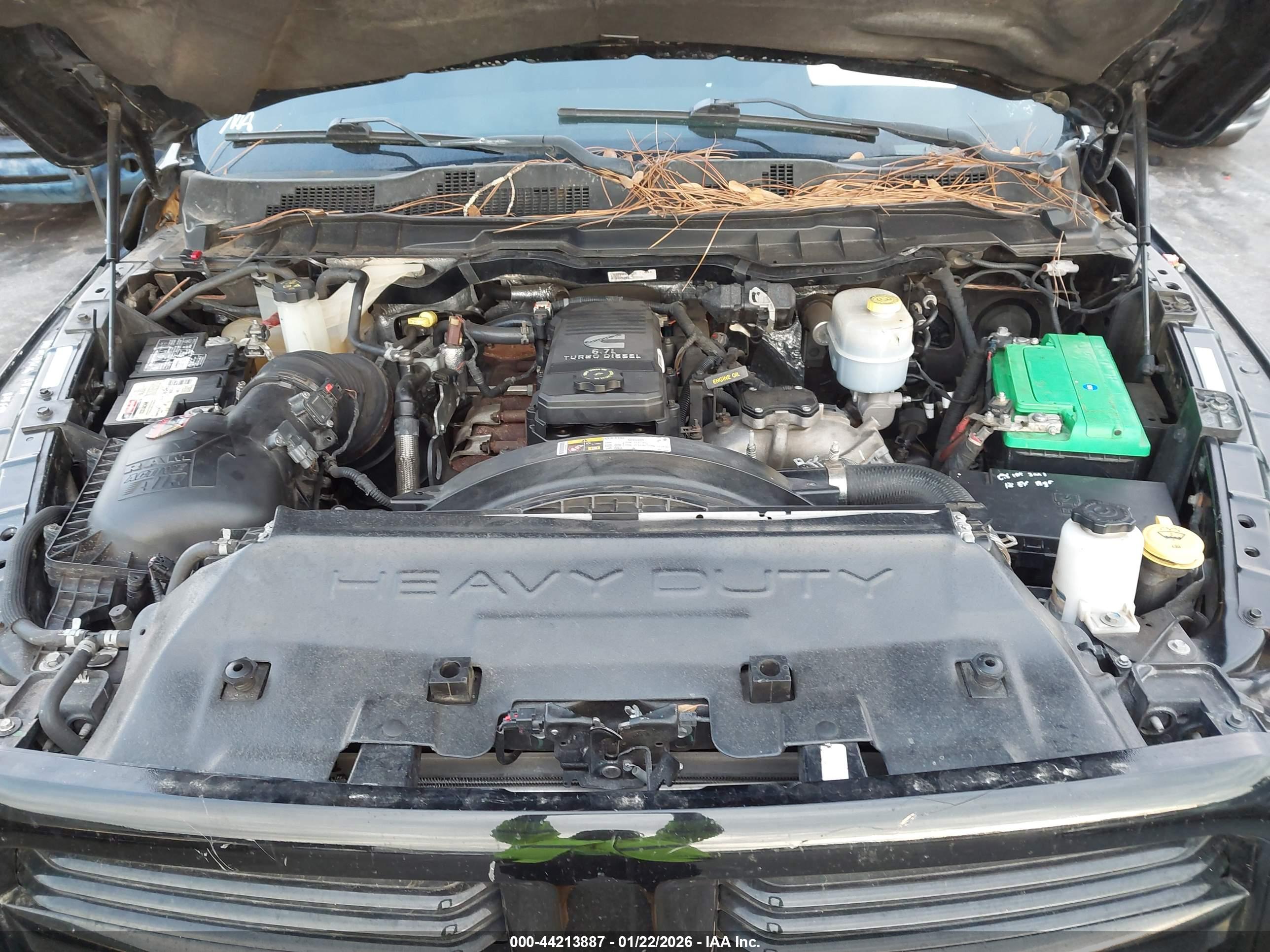 RAM 2500 image 10